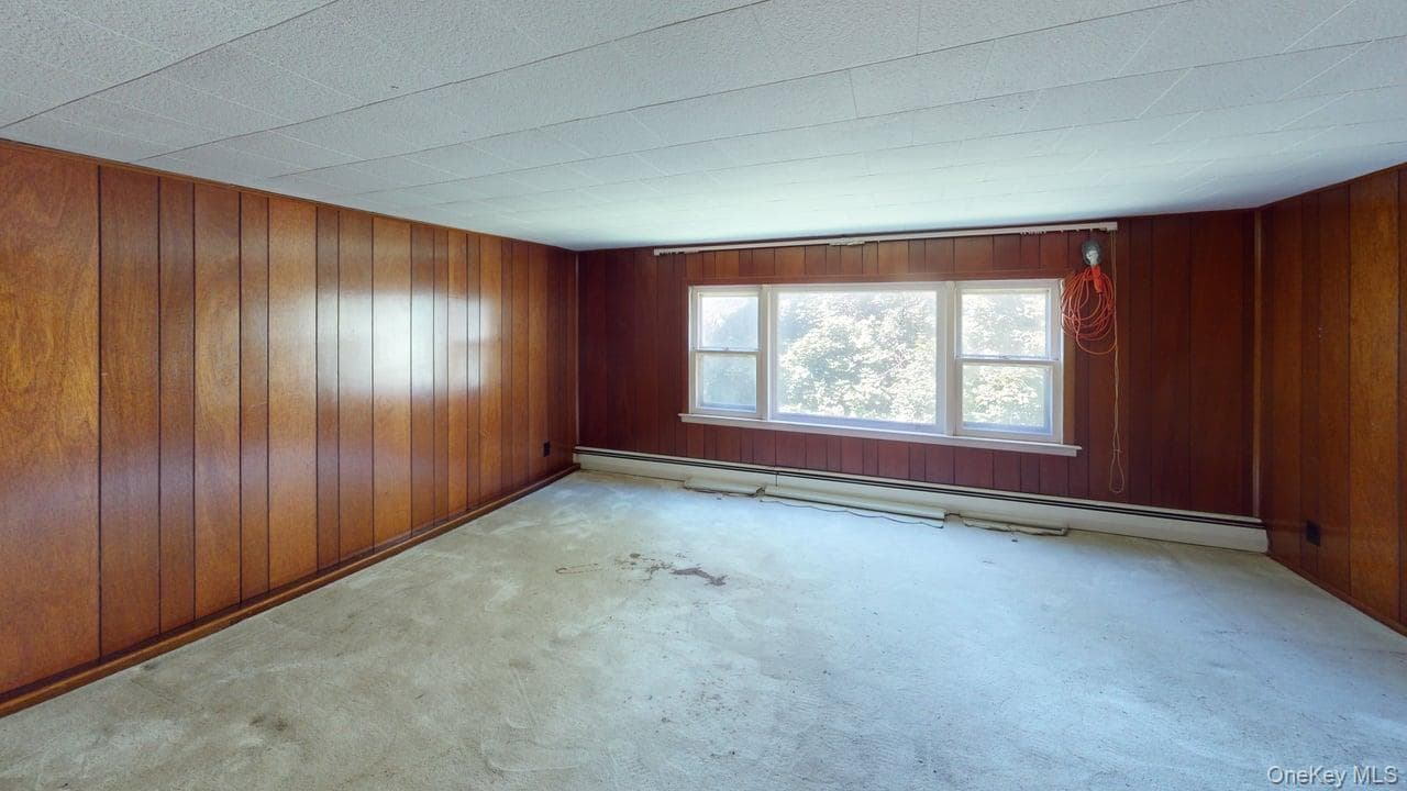 661 Warren Avenue thumbnail 15