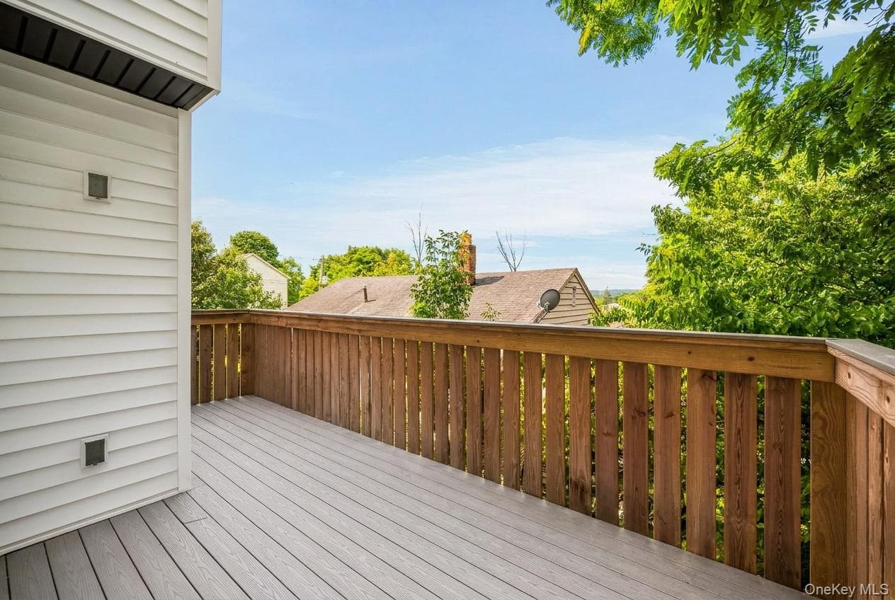 27 Ewing Avenue Unit: 201 thumbnail 21