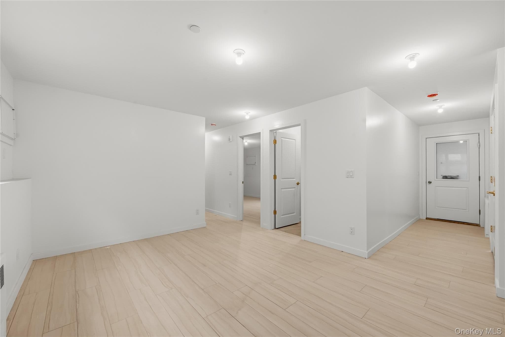 27 Ewing Avenue Unit: 201 thumbnail 46