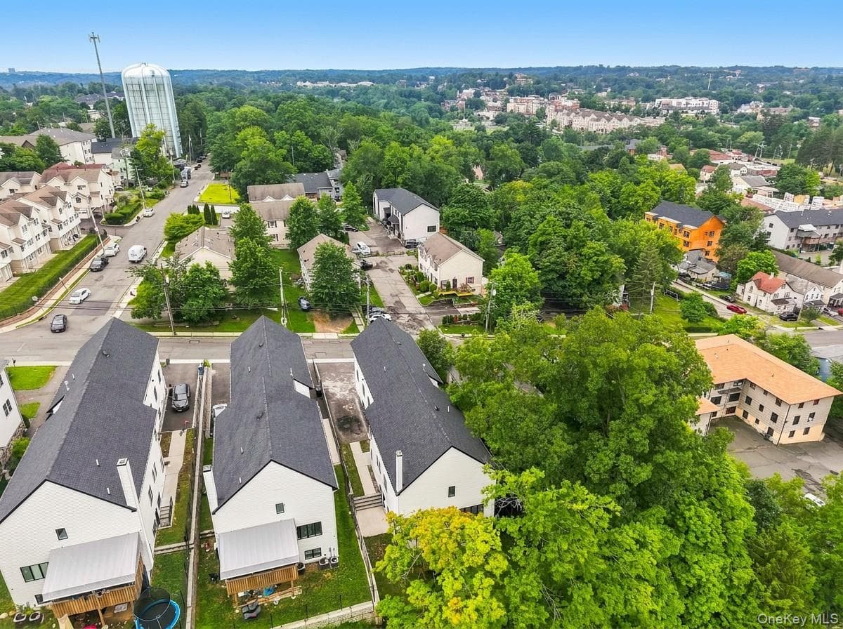 27 Ewing Avenue Unit: 201 thumbnail 48
