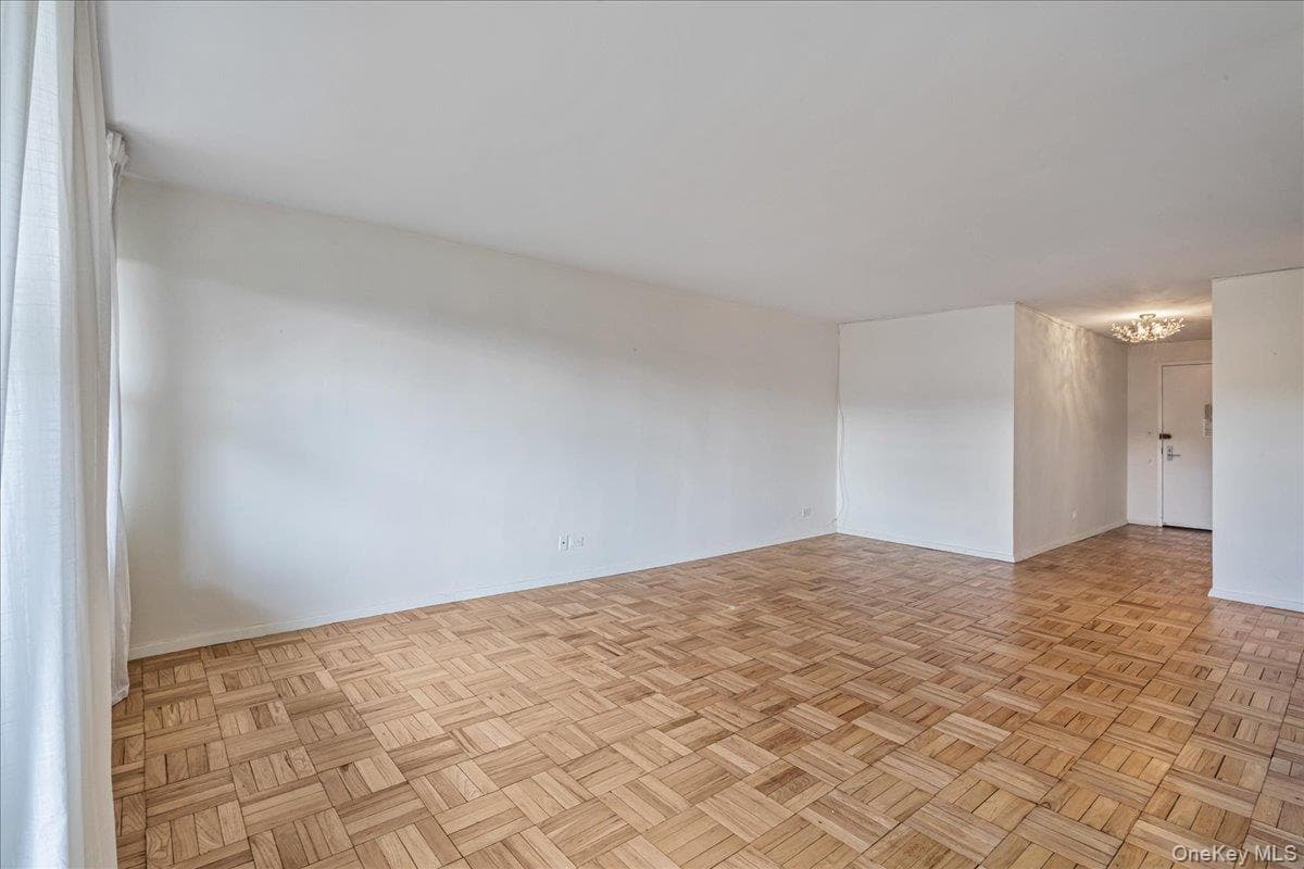 17-85 215th Street Unit: 3E thumbnail 7