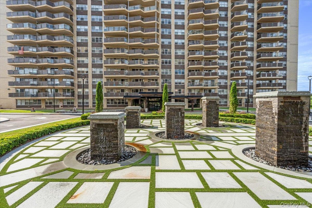 17-85 215th Street Unit: 3E thumbnail 29