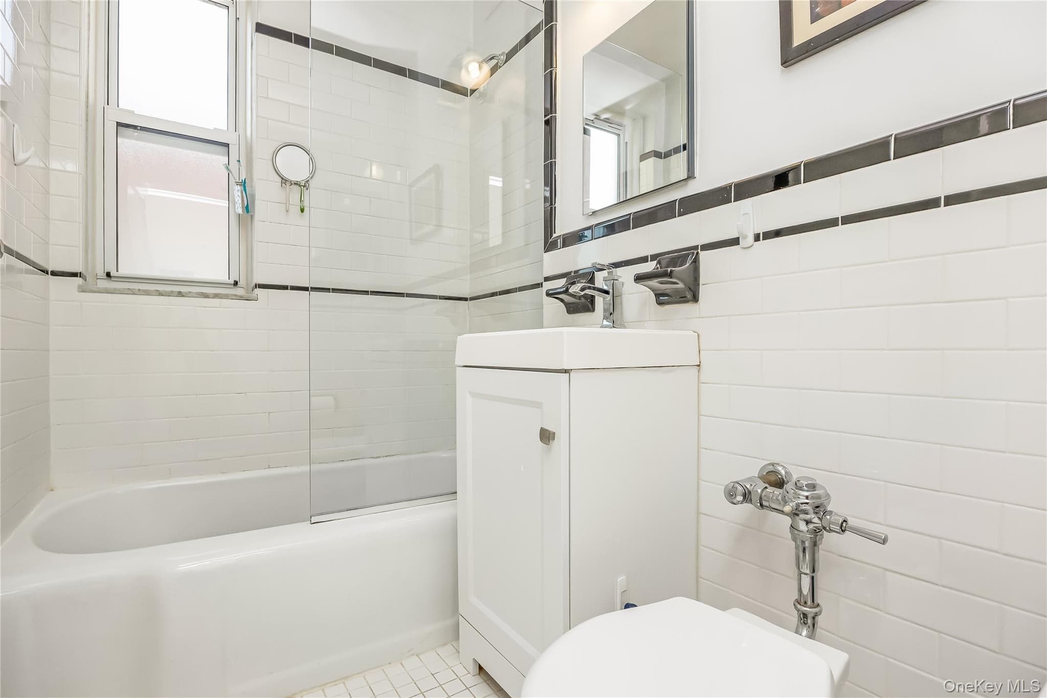 88-02 35th Avenue Unit: 6M thumbnail 11