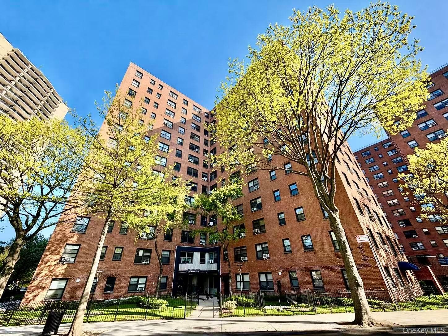 9972 66th Road Unit: 7B, Rego Park