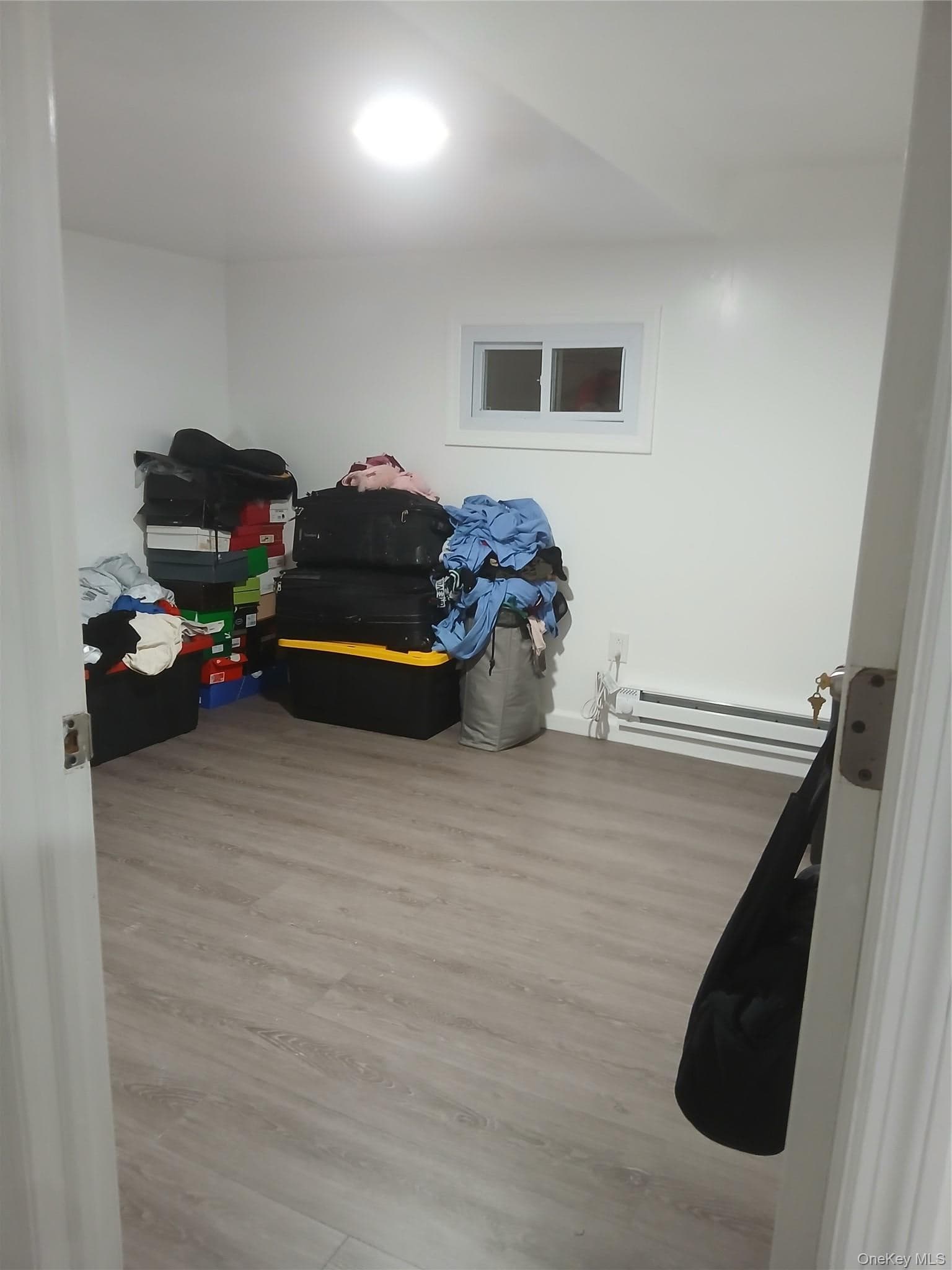 3233 Ely Avenue thumbnail 9