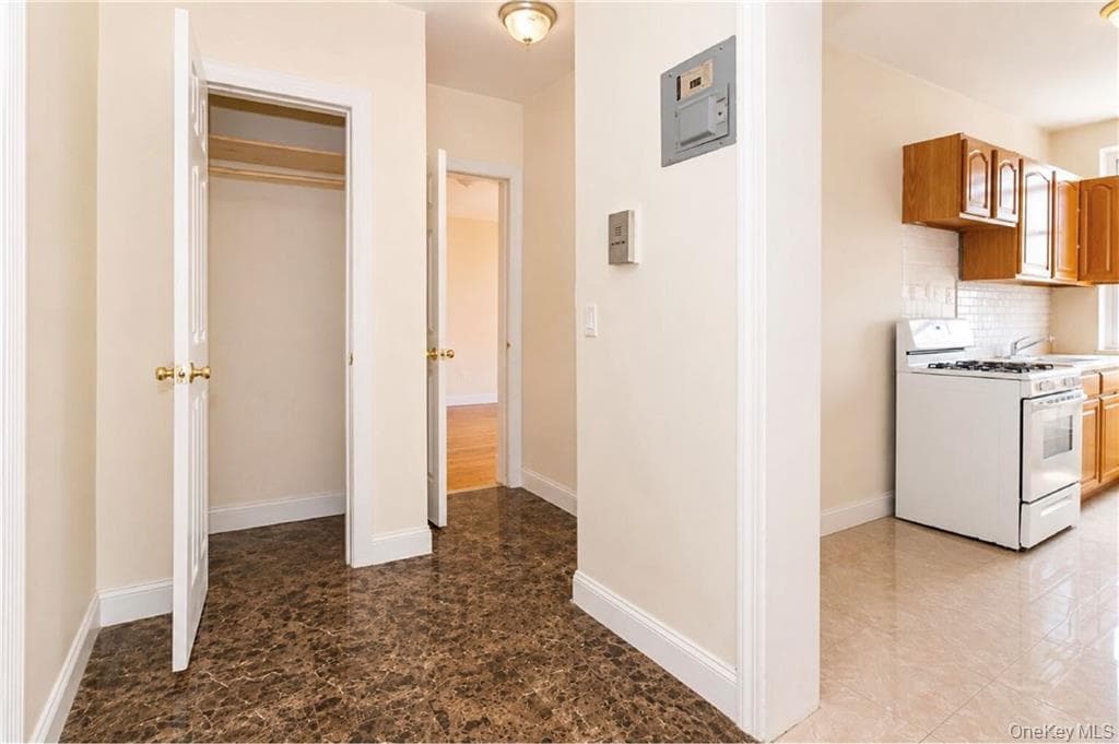 1289 E 19th Street Unit: F7 thumbnail 5