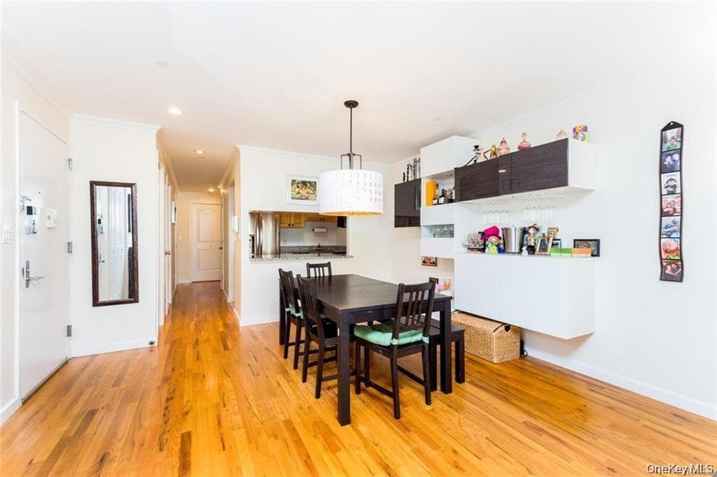 3800 Blackstone Avenue Unit: 2S thumbnail 4