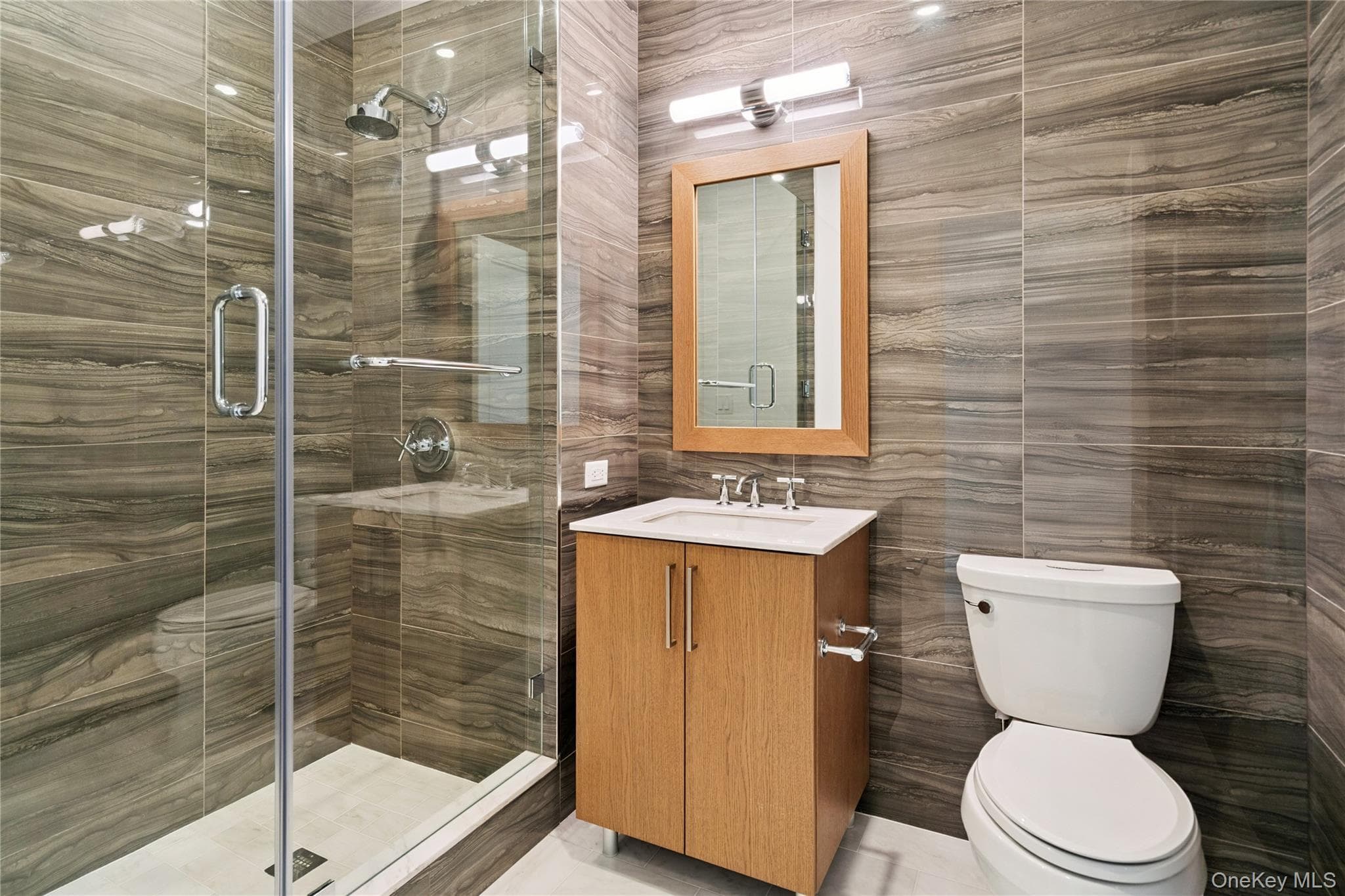 100 Garvies Point Road Unit: 1204 thumbnail 24