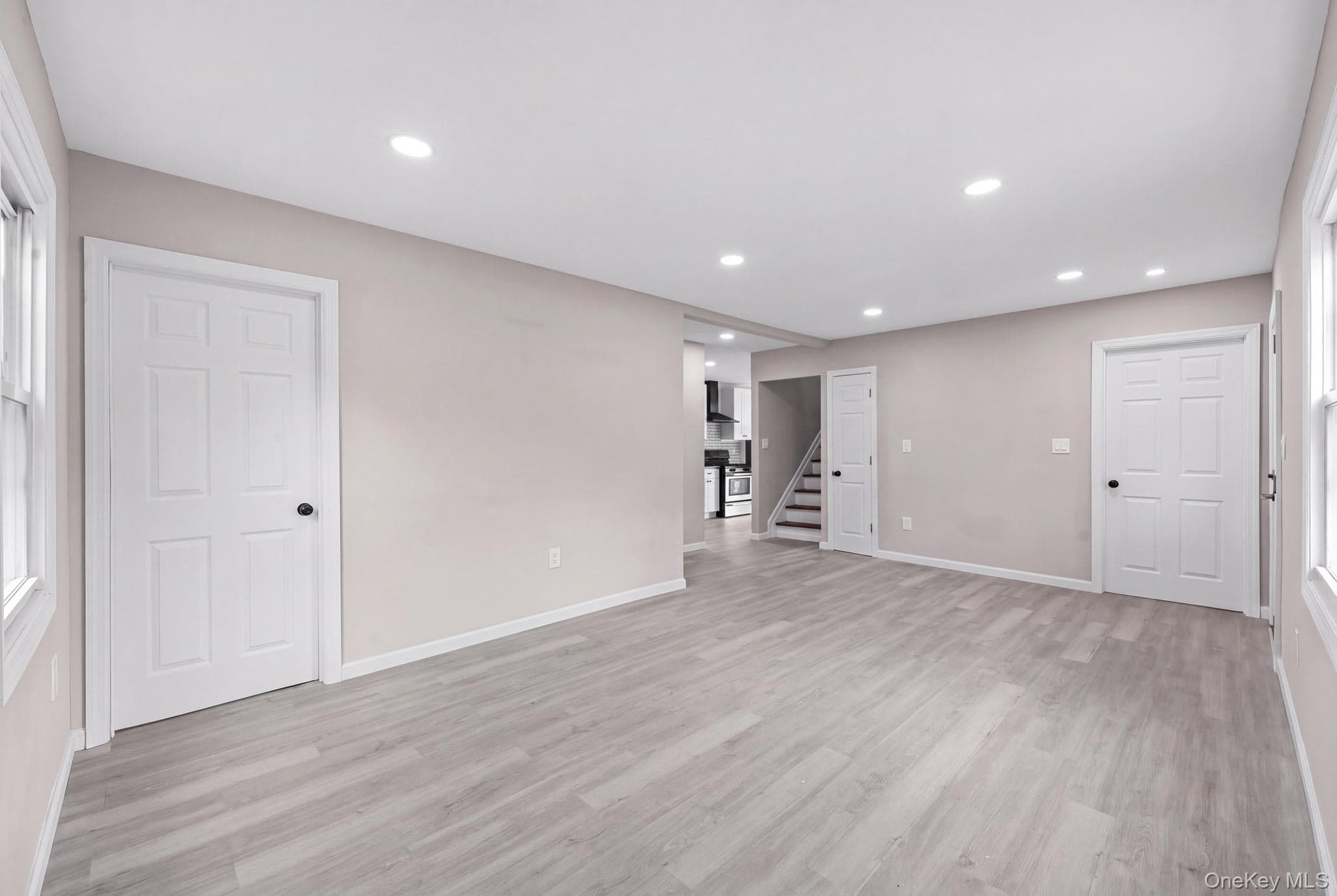 739 Nostrand Avenue thumbnail 5
