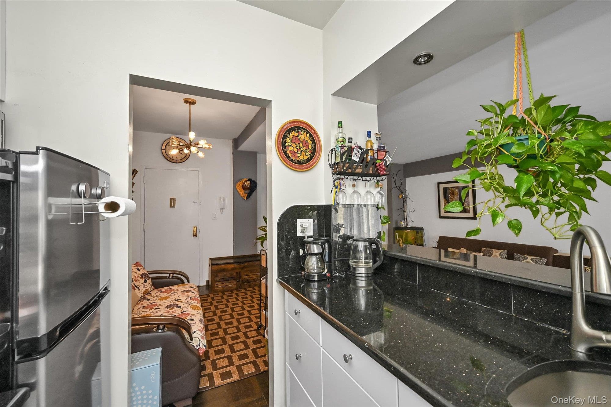 98-25 64th Road Unit: 5E thumbnail 5
