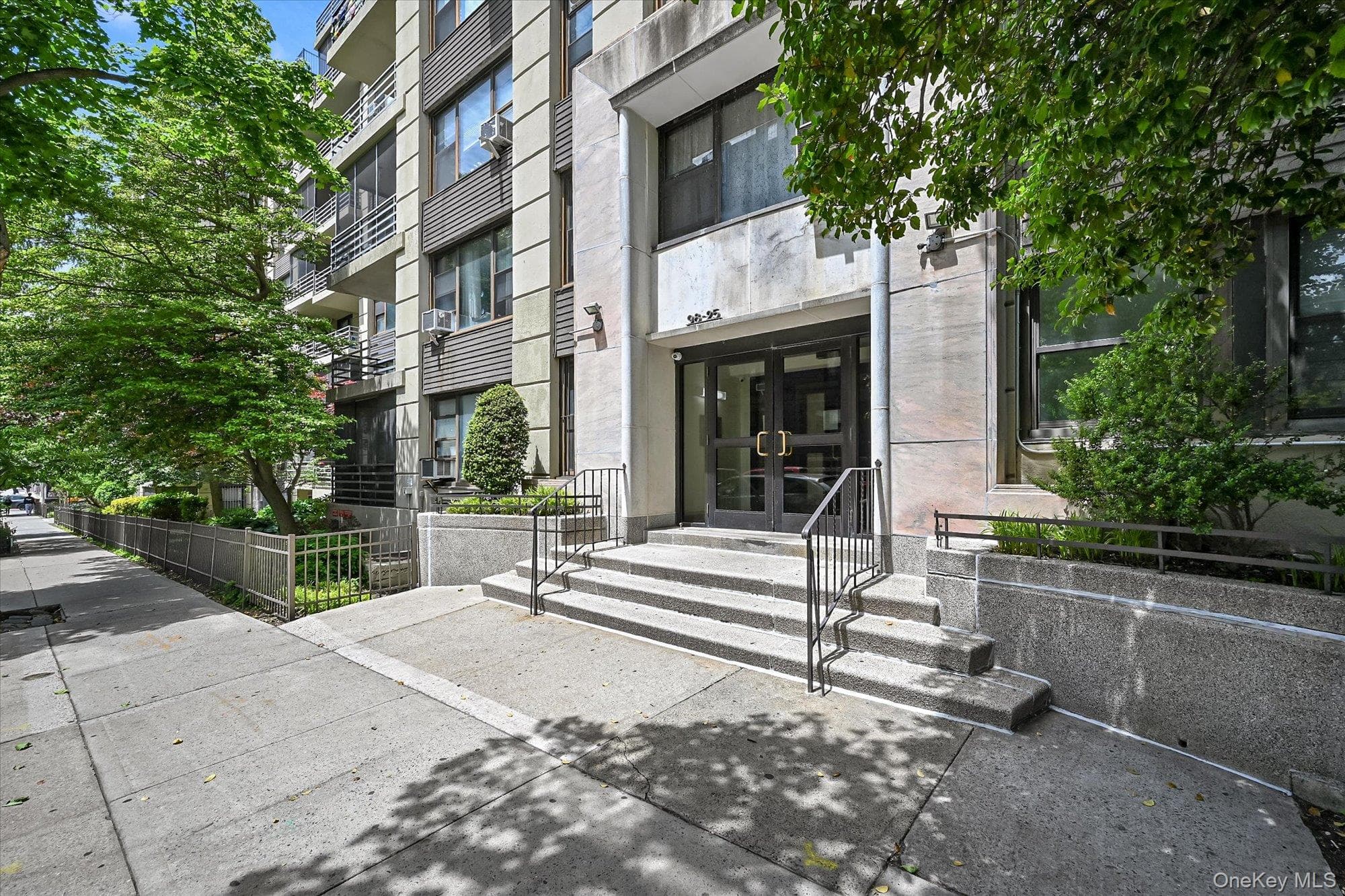 98-25 64th Road Unit: 5E, Rego Park