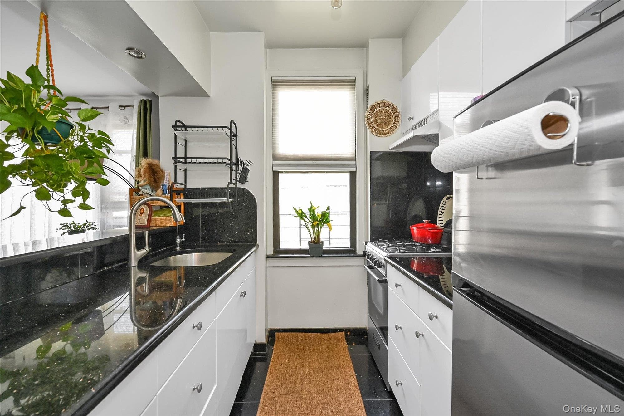 98-25 64th Road Unit: 5E thumbnail 6