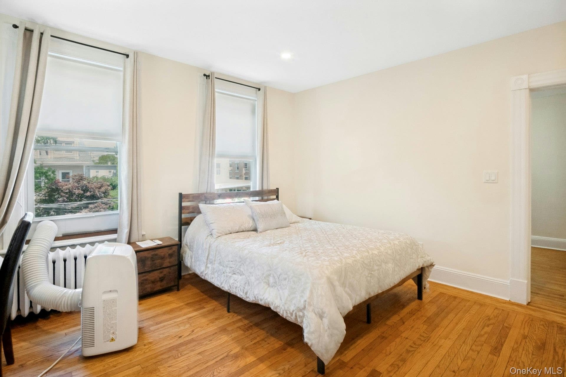 20 Waller Avenue thumbnail 35