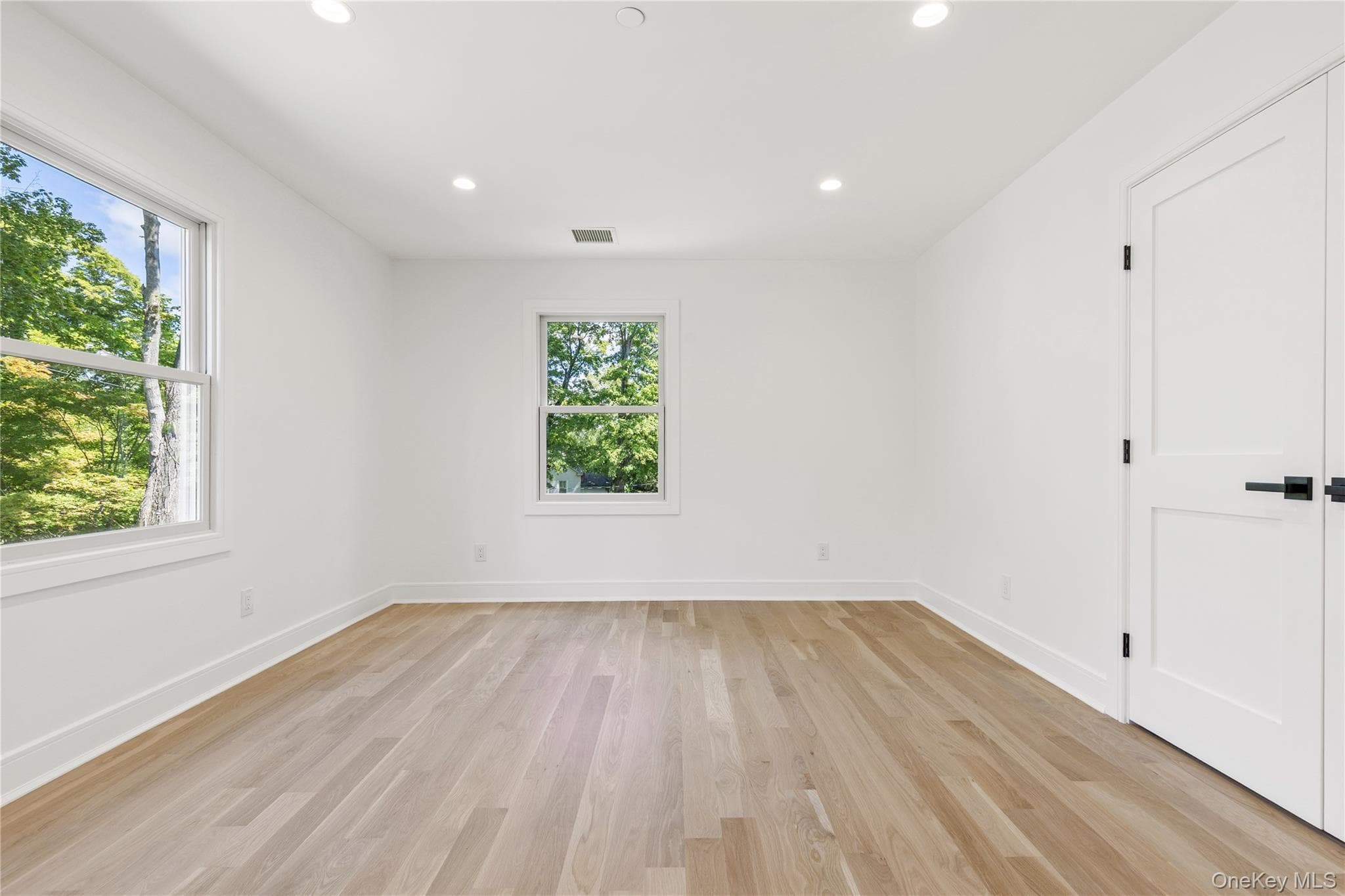 230 Pinesbridge Road thumbnail 38