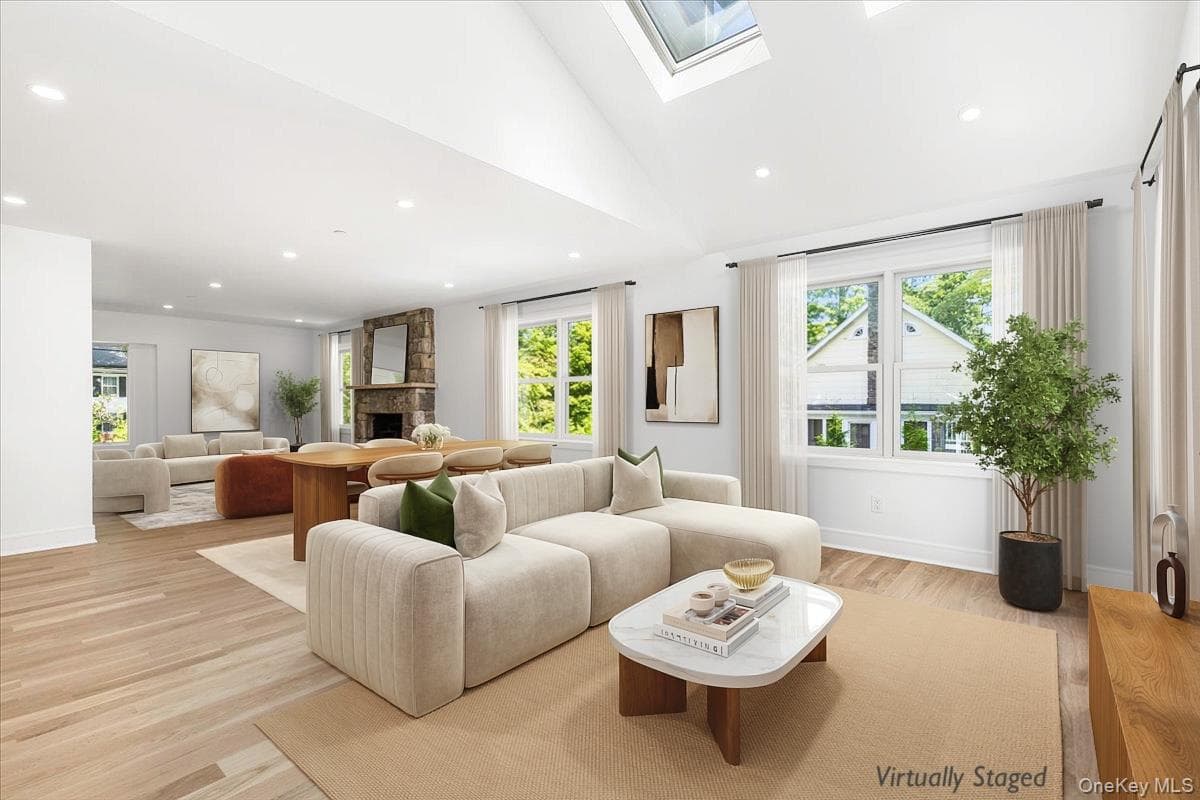 230 Pinesbridge Road thumbnail 14