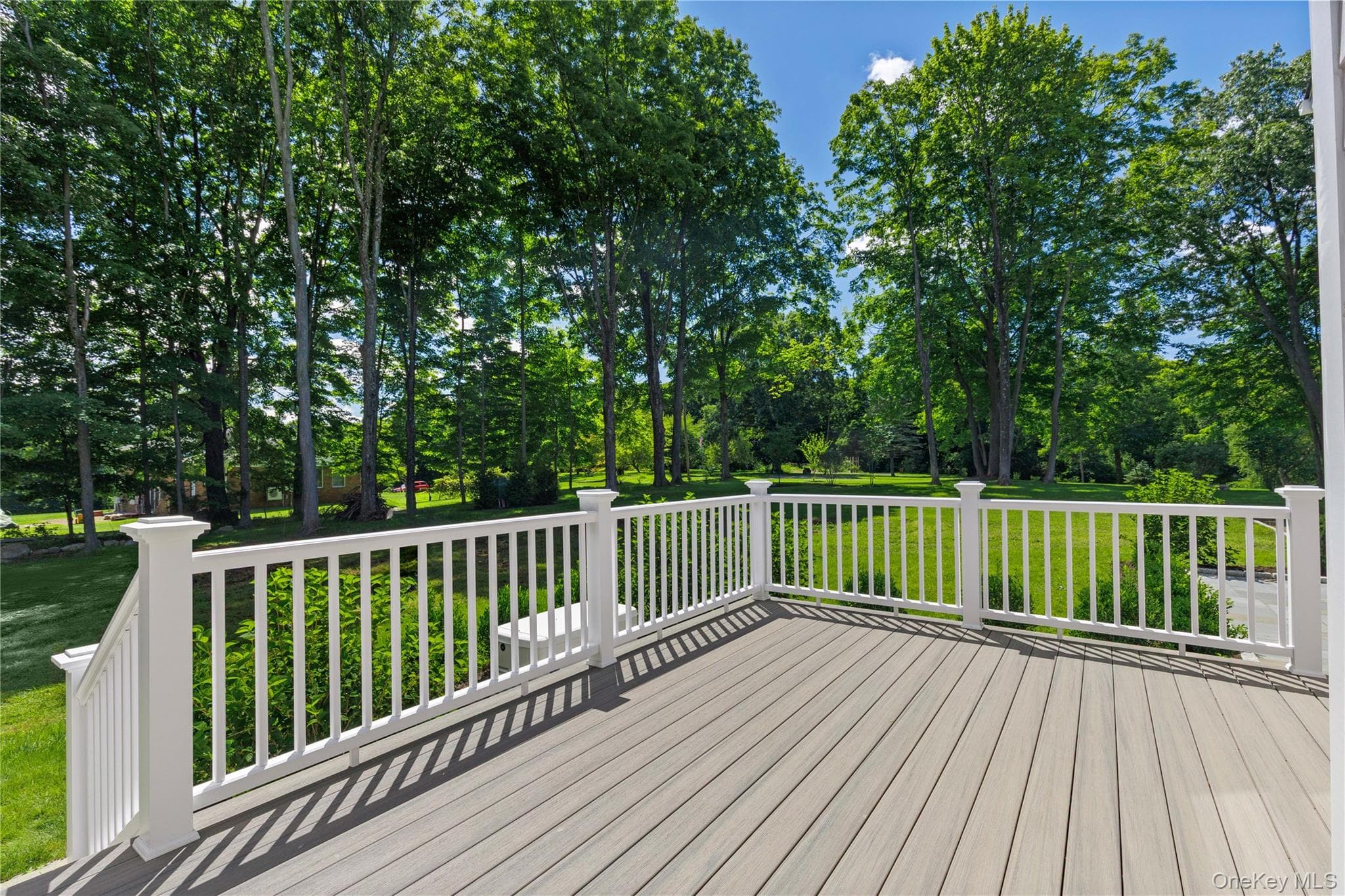 230 Pinesbridge Road thumbnail 6