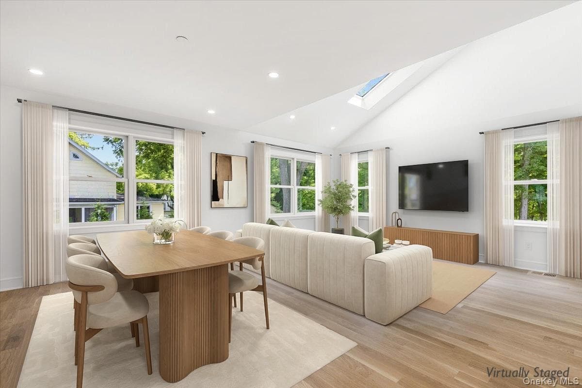 230 Pinesbridge Road thumbnail 16