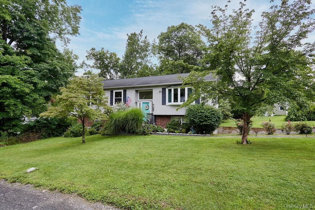 23 Allen Road thumbnail 35