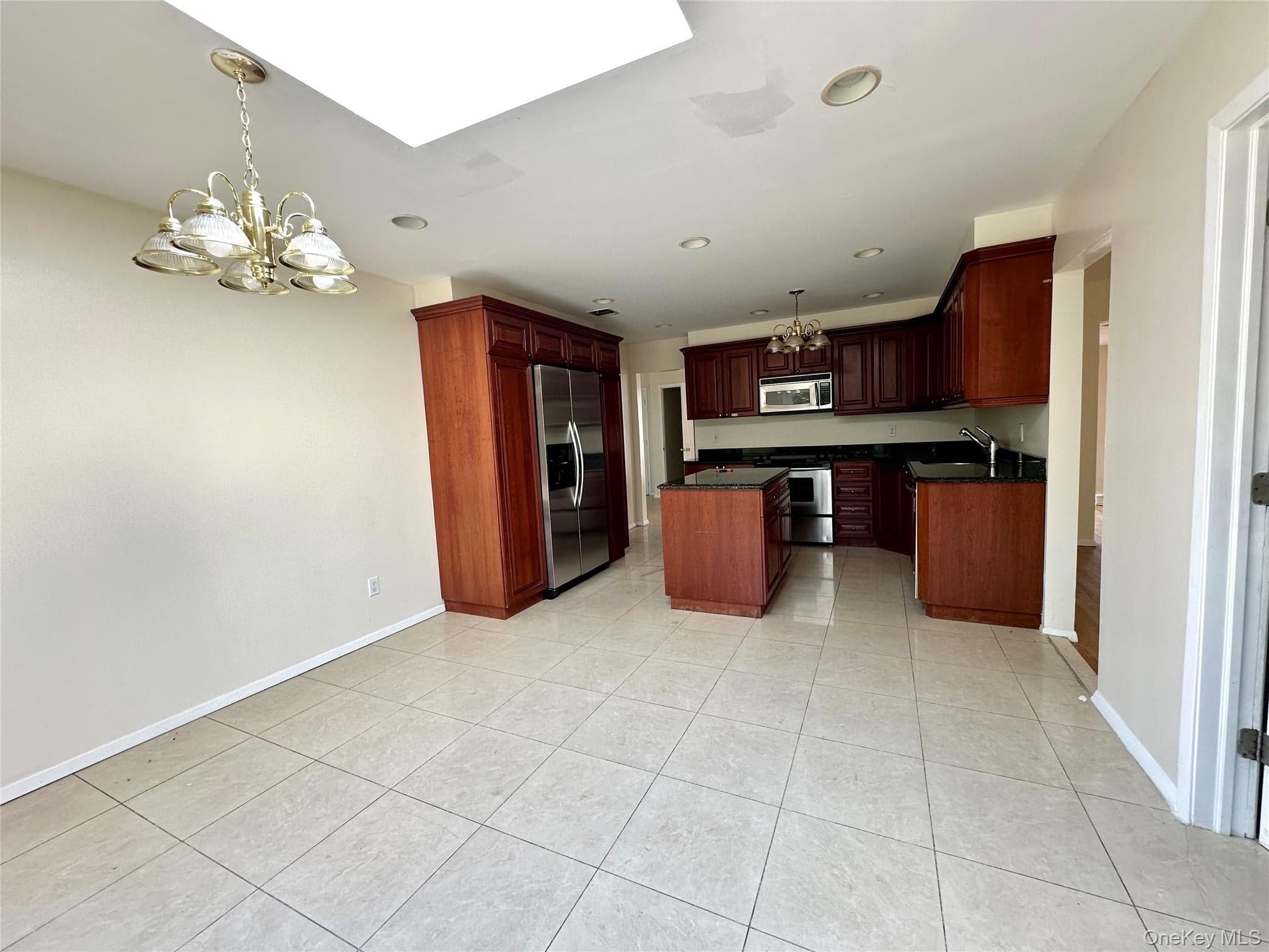 106 Woods Drive thumbnail 7
