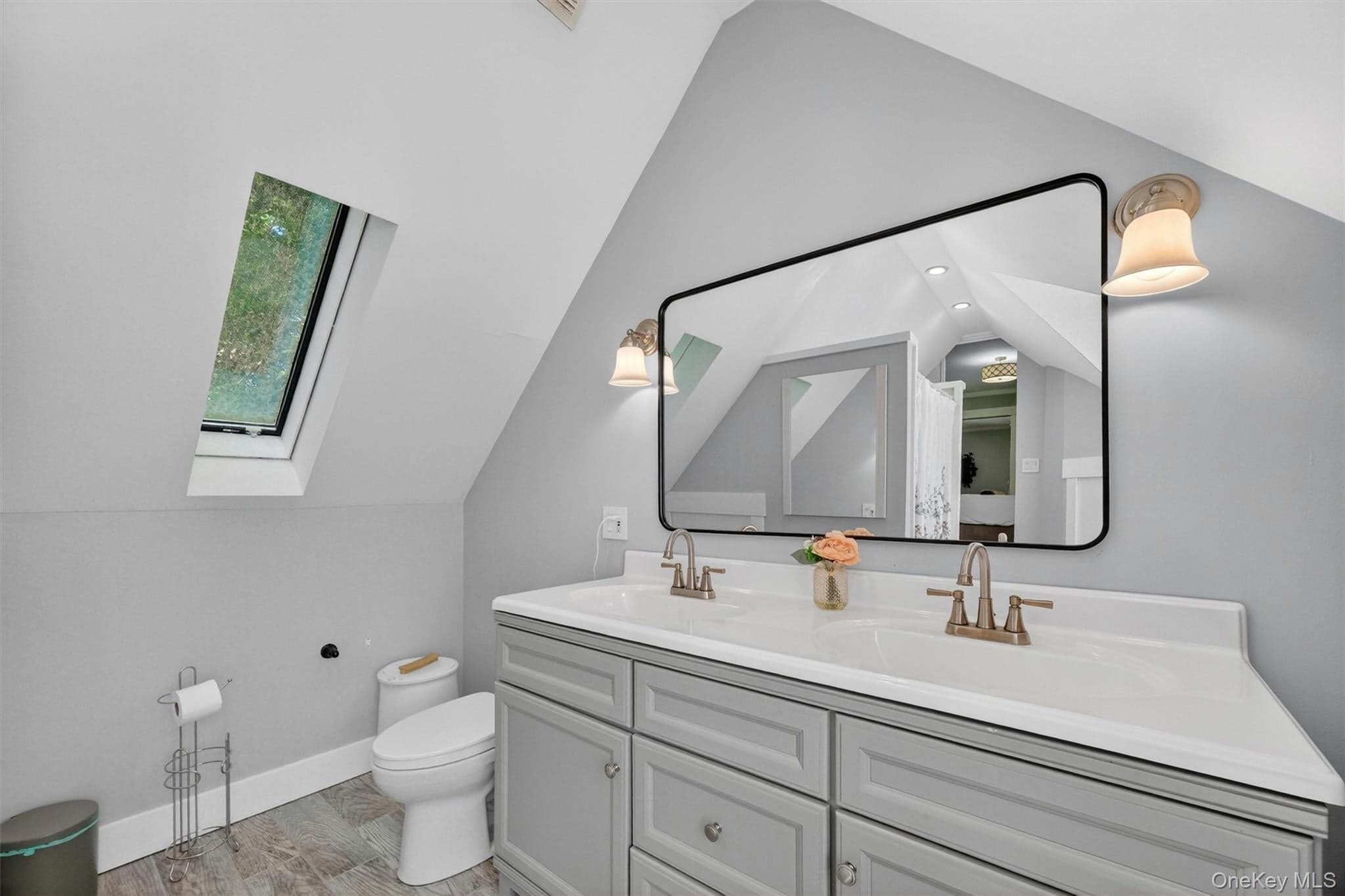 11 Arbutus Street thumbnail 25