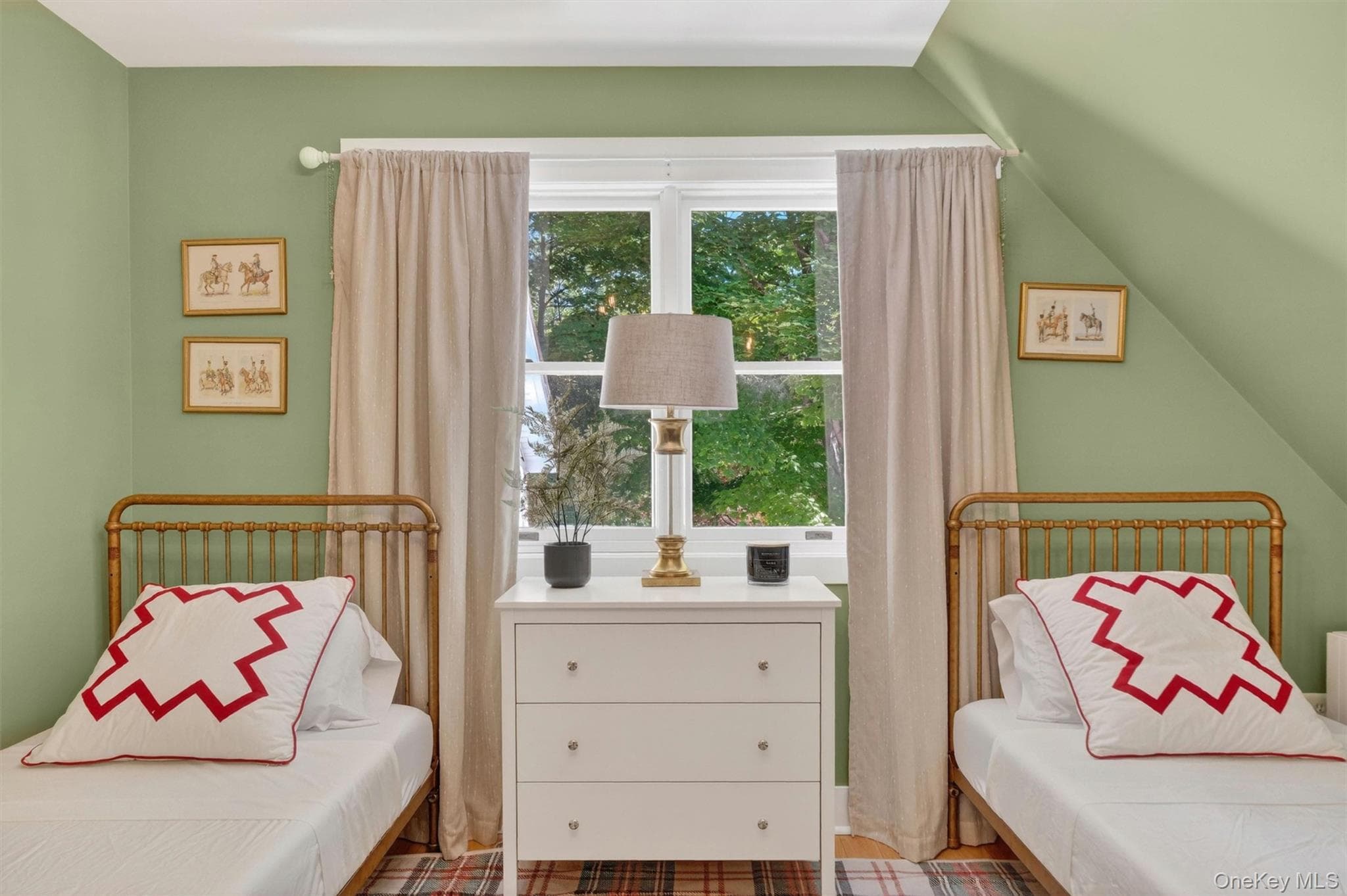 11 Arbutus Street thumbnail 27
