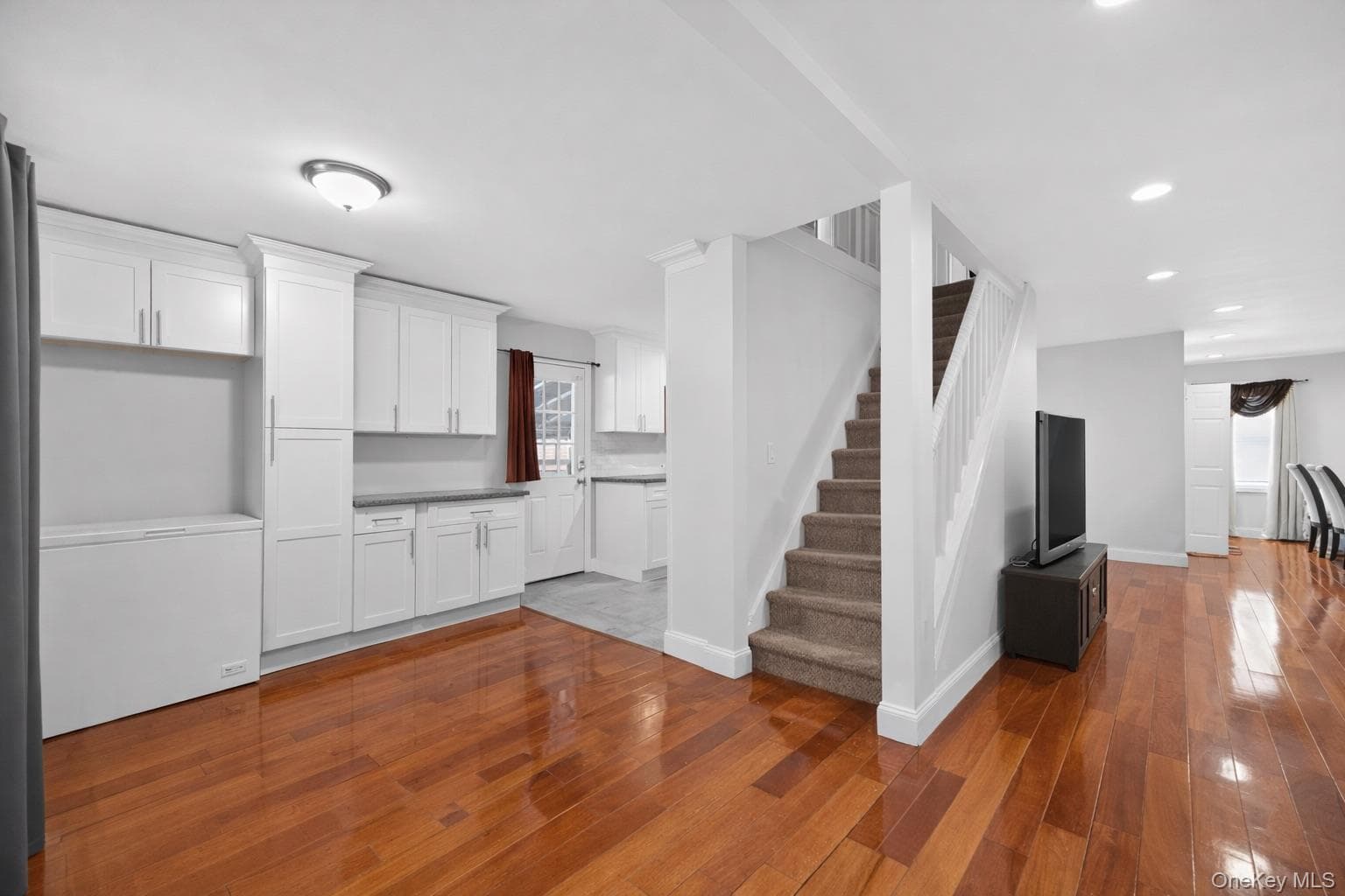 120-30 226th Street thumbnail 14