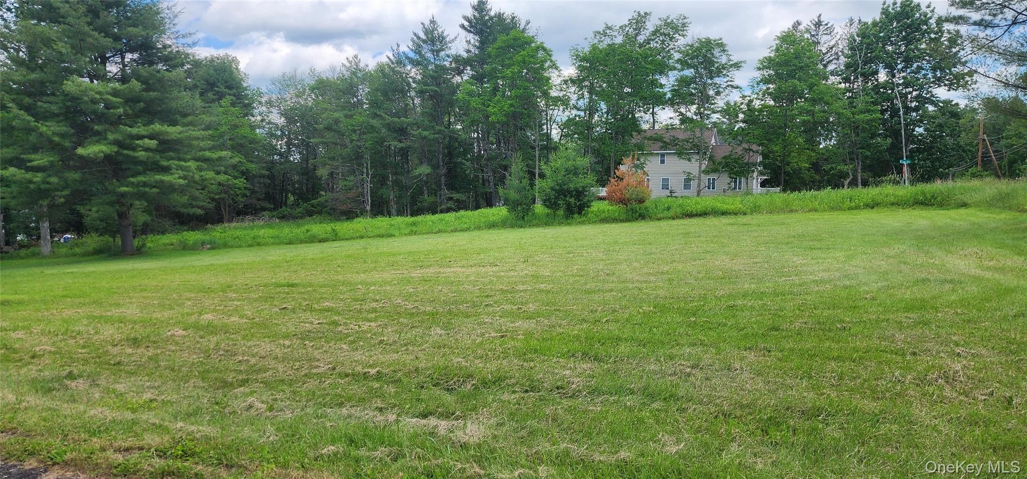 530 Sackett Lake Road thumbnail 9