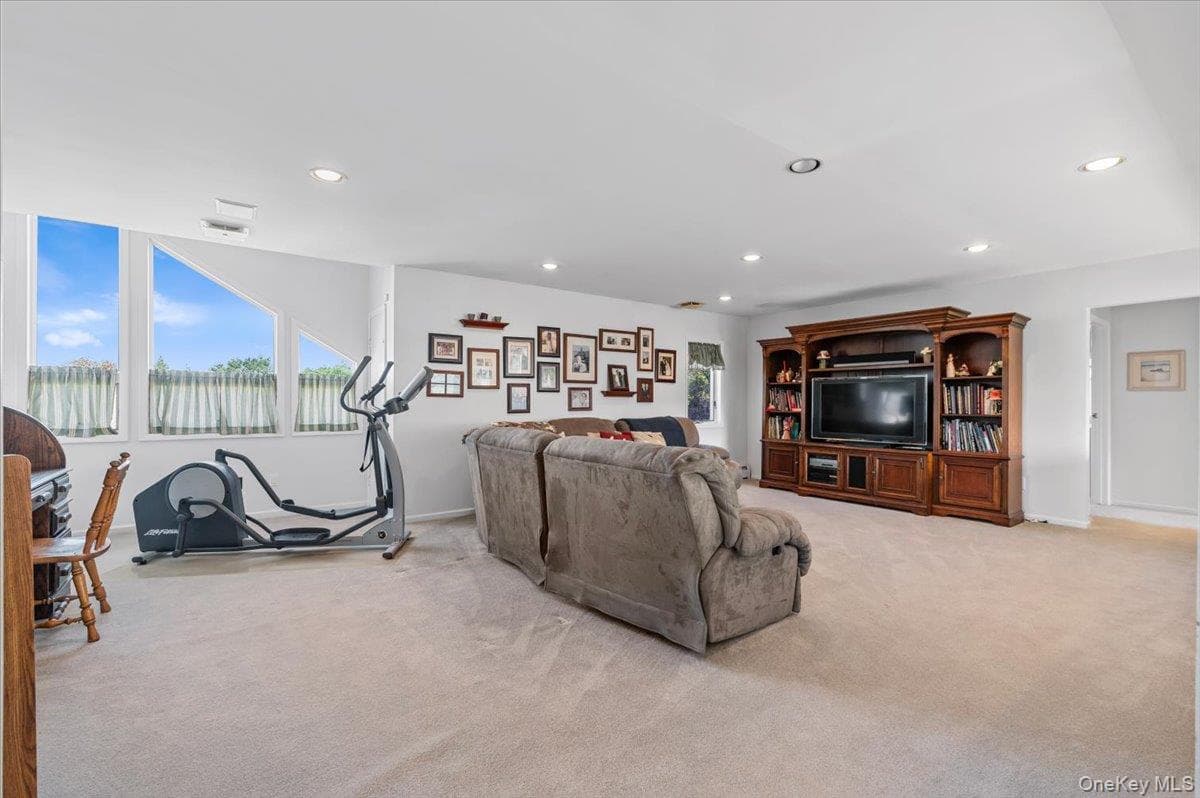 2 Fairfax Road thumbnail 14