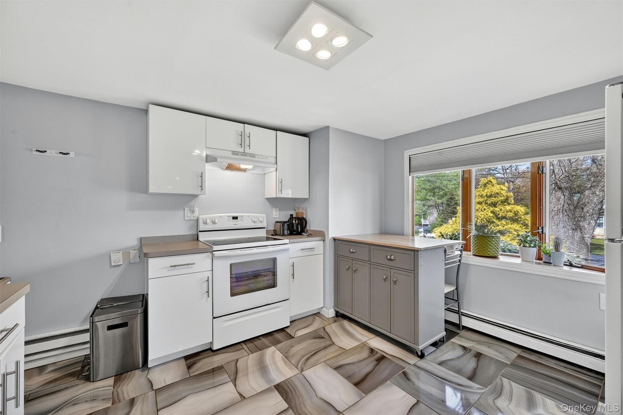 1201 Union Avenue thumbnail 10