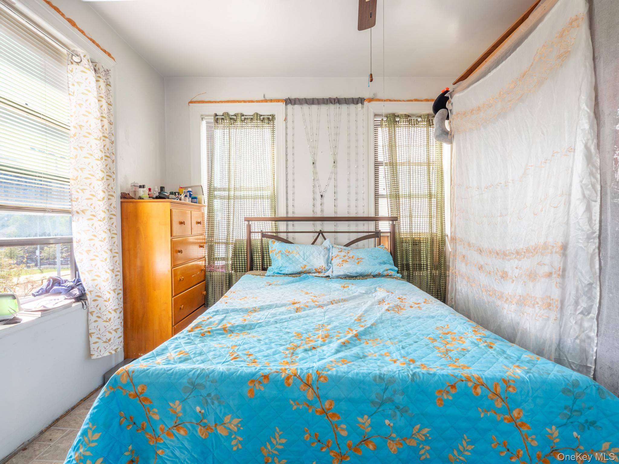 785 E 181 Street ST Unit: 11 thumbnail 16