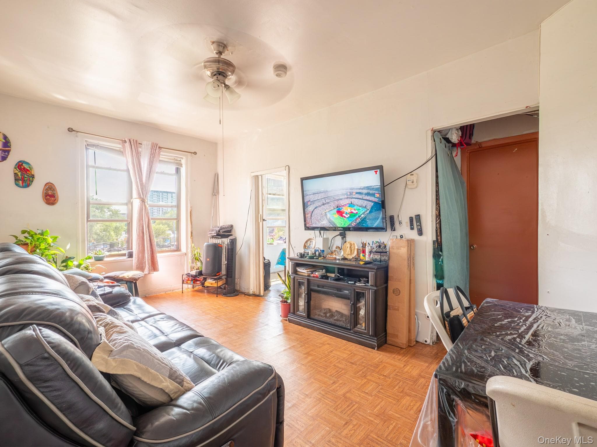 785 E 181 Street ST Unit: 11 thumbnail 7