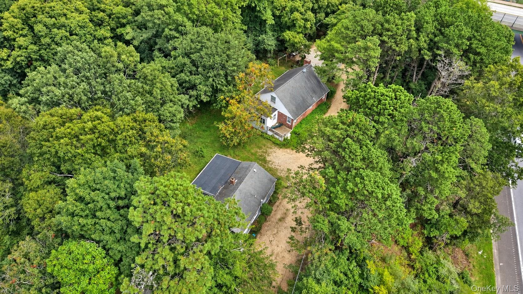 45 Peconic Road thumbnail 17