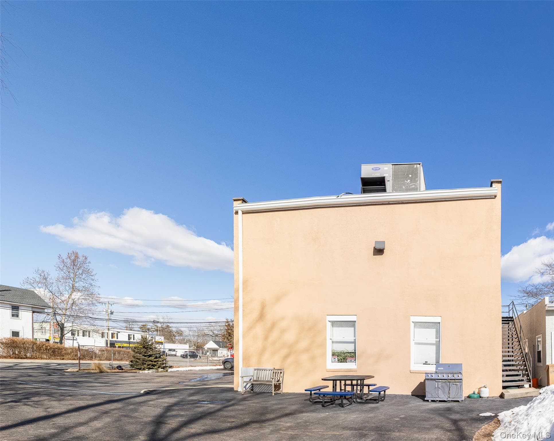 146 Railroad Avenue thumbnail 5