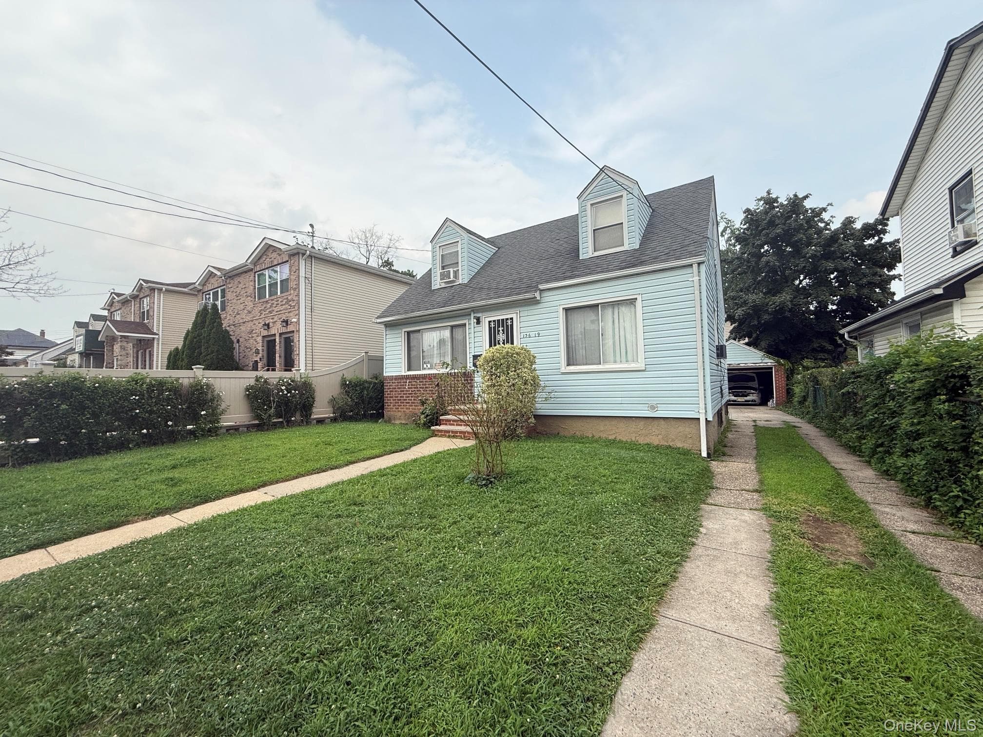 13619 220th Place, Springfield Gardens