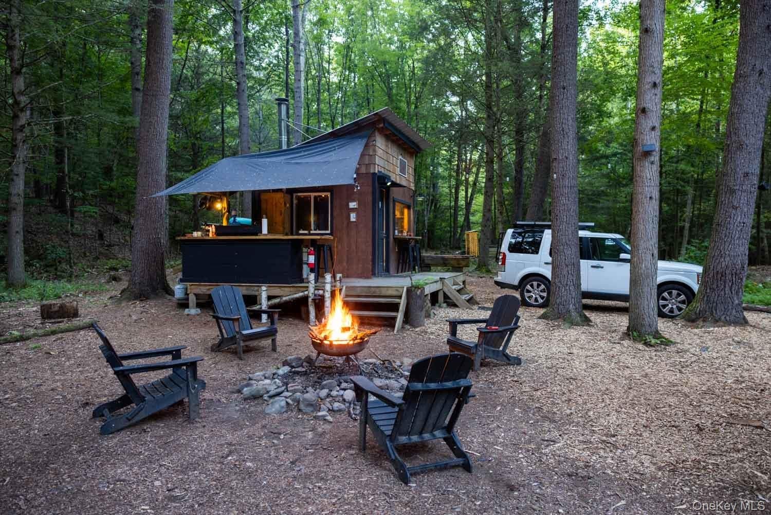 210 Cherrytown Road thumbnail 10