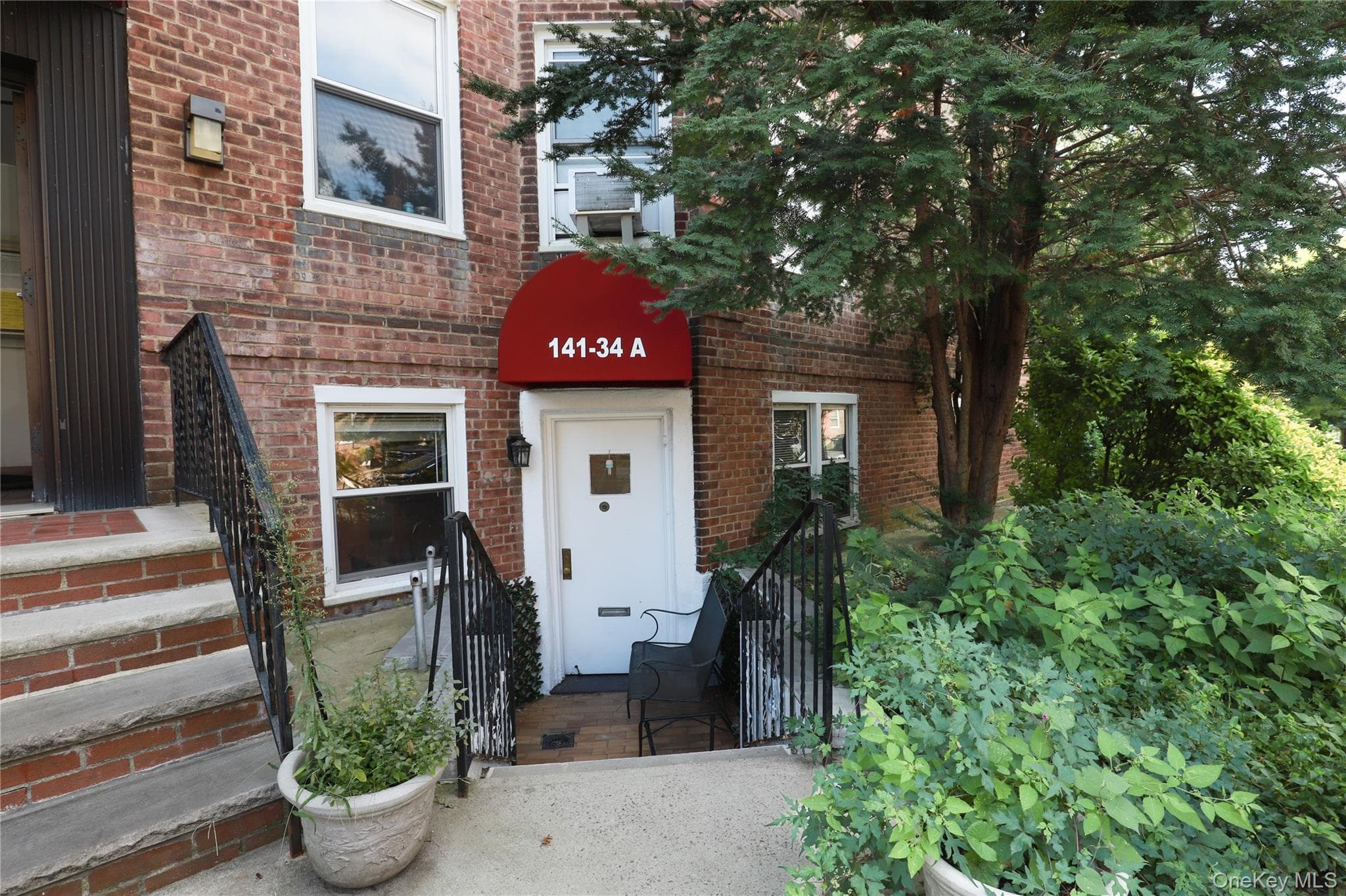 141-34 79th Avenue Unit: A thumbnail 2