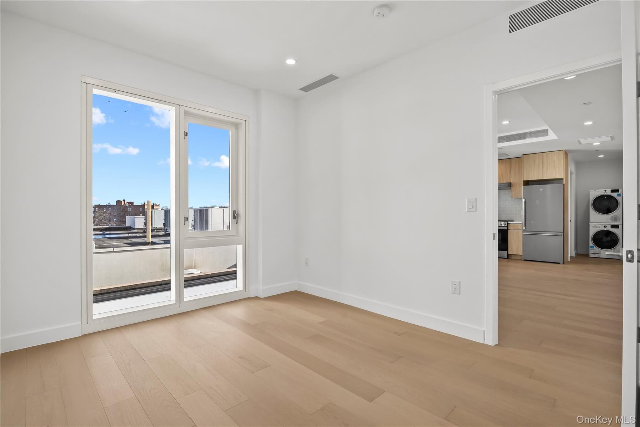 150-02 Northern Boulevard Unit: 3C thumbnail 7