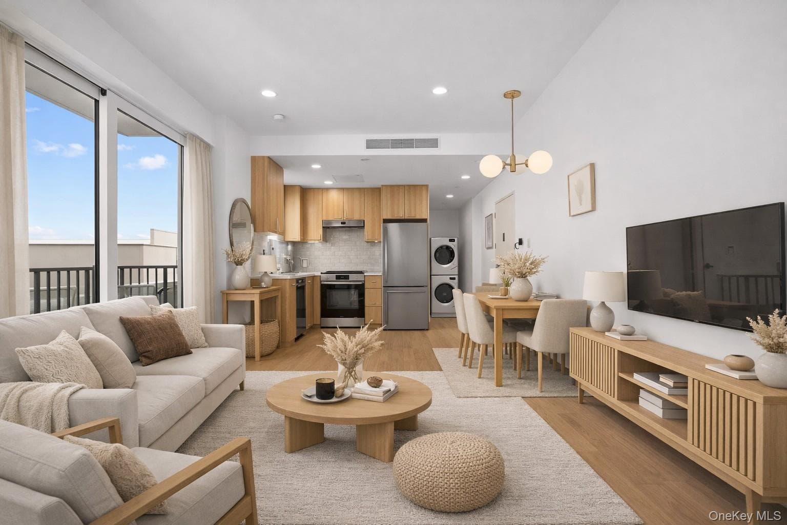 150-02 Northern Boulevard Unit: 3C thumbnail 2