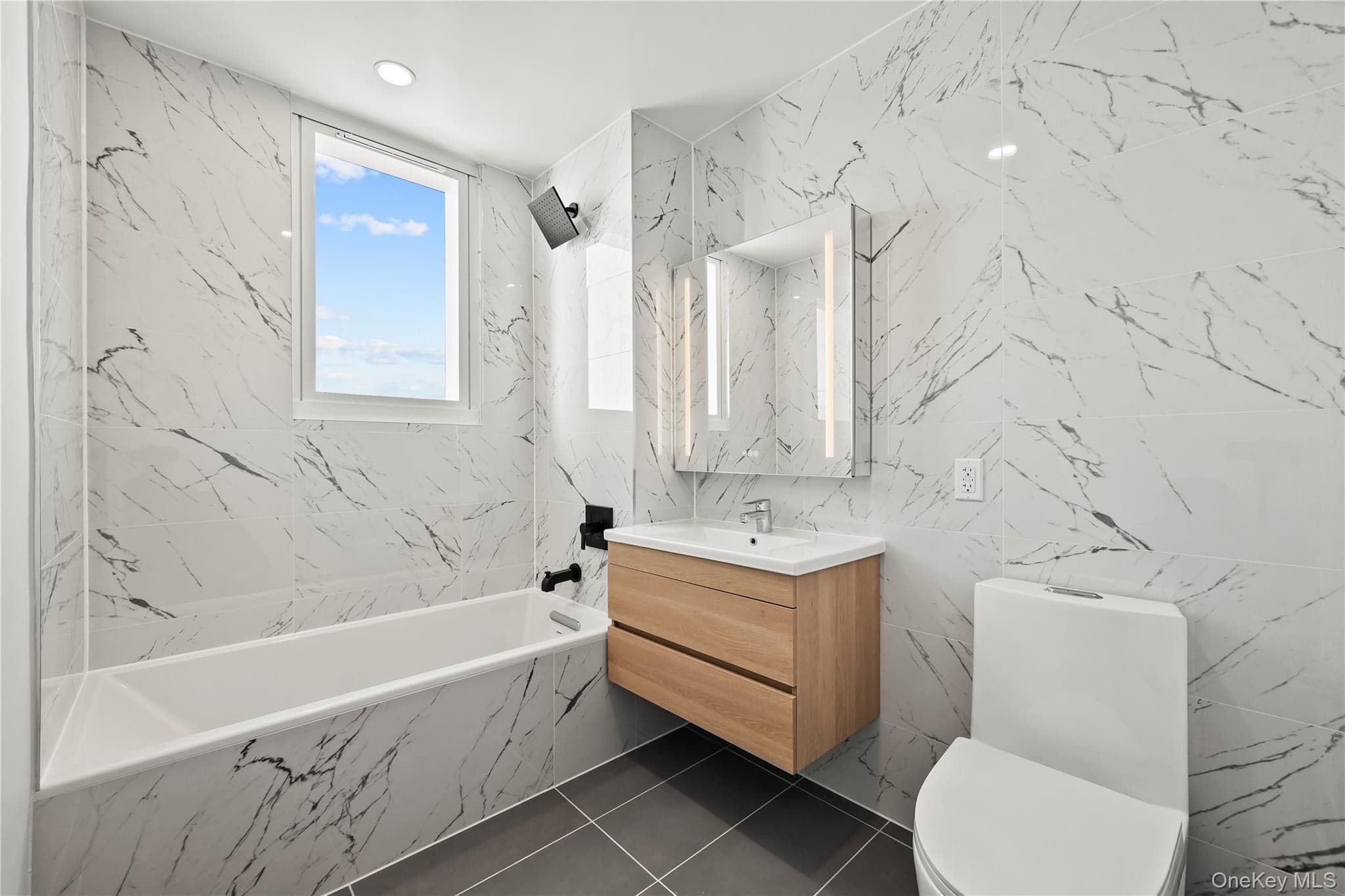 150-02 Northern Boulevard Unit: 3C thumbnail 12