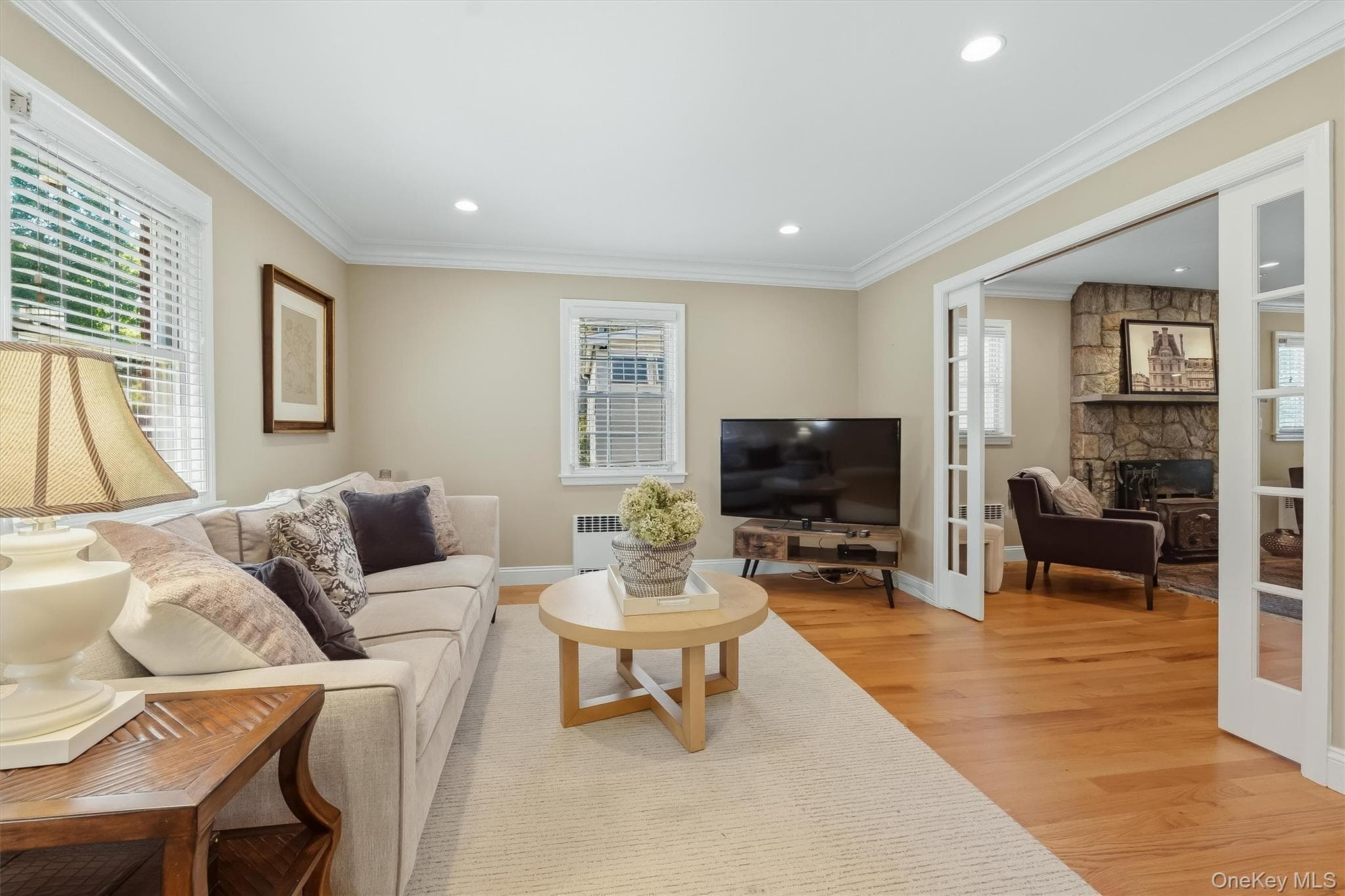 87 Bolton Avenue thumbnail 11