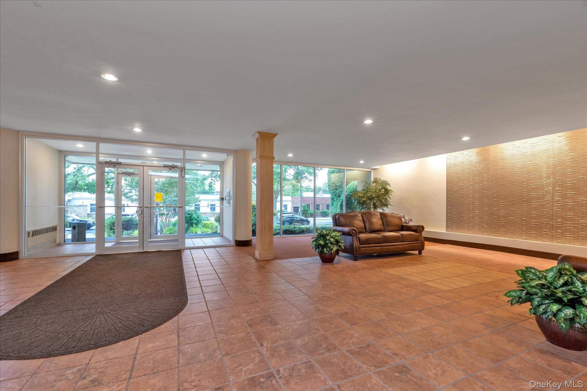 490 Atlantic Avenue Unit: 108 thumbnail 12