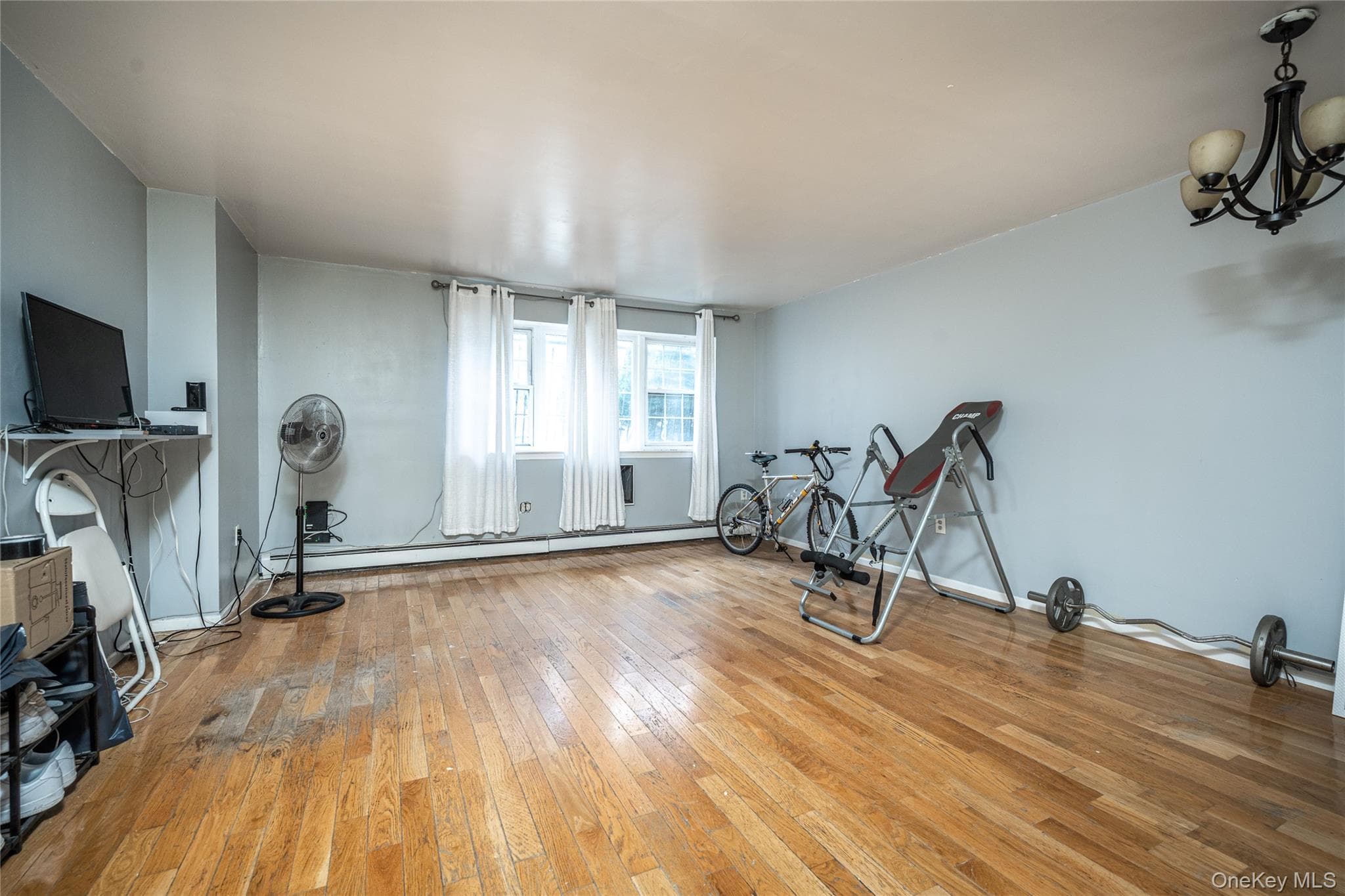 1164 Union Avenue thumbnail 4
