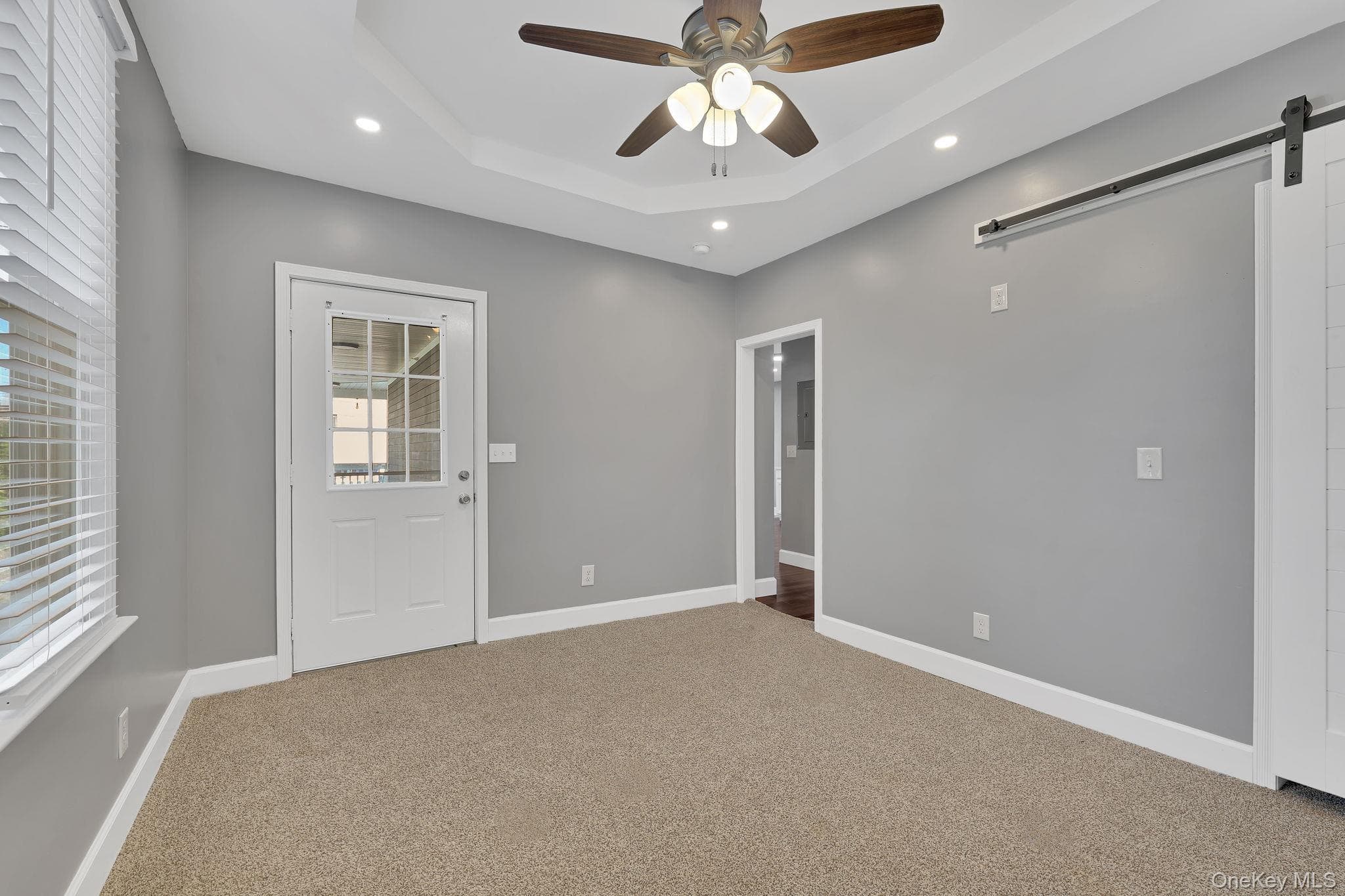 33 Seward Avenue thumbnail 17