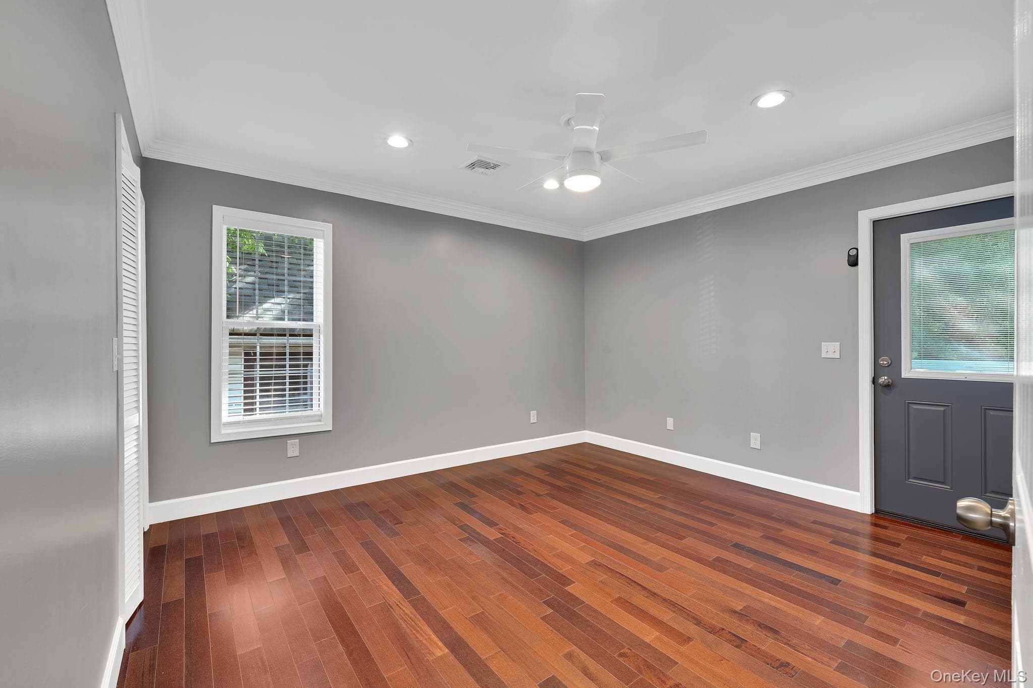 33 Seward Avenue thumbnail 25