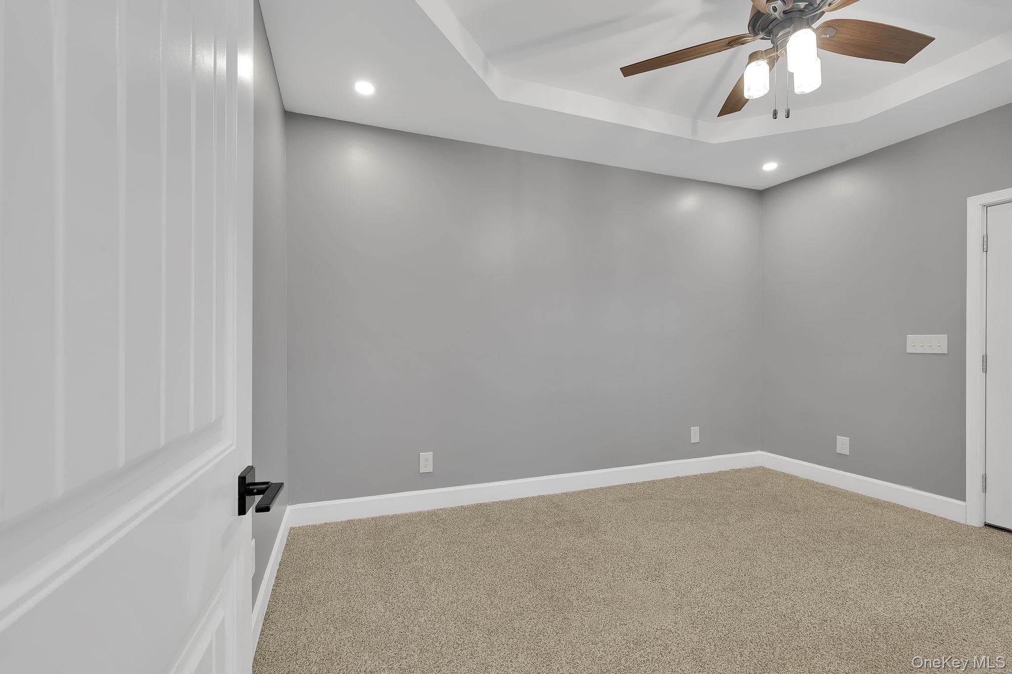 33 Seward Avenue thumbnail 14