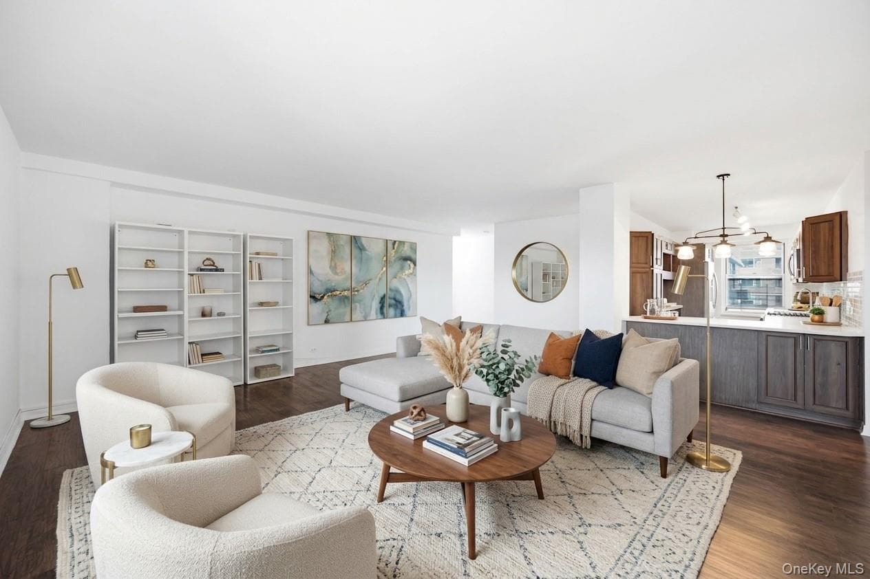 575 Grand Street Unit: E1505, New York (manhattan)