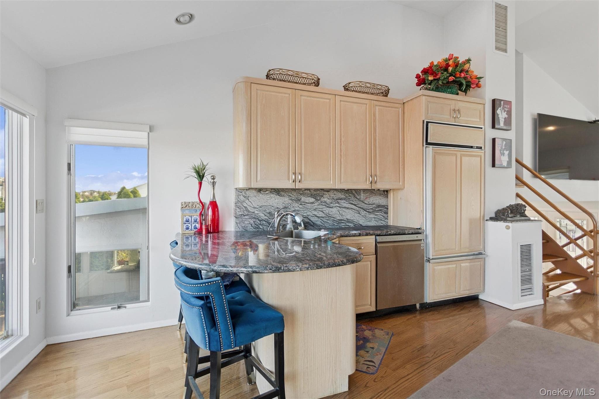 2729 Shore Drive thumbnail 9