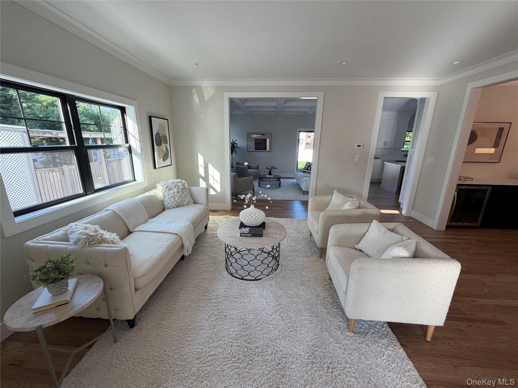 110 Stella Court thumbnail 3