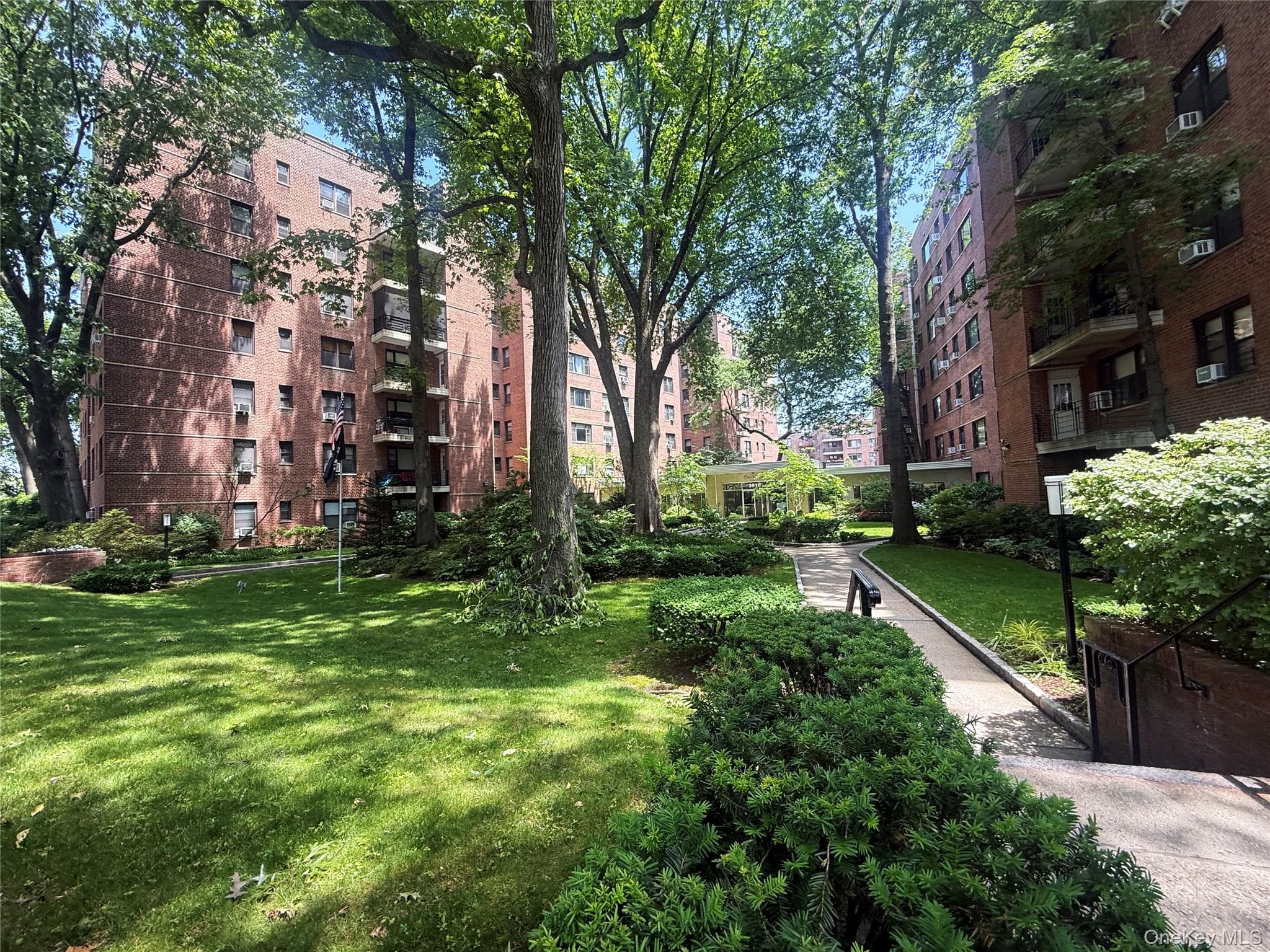 3616 Henry Hudson Parkway Unit: 6AN thumbnail 27