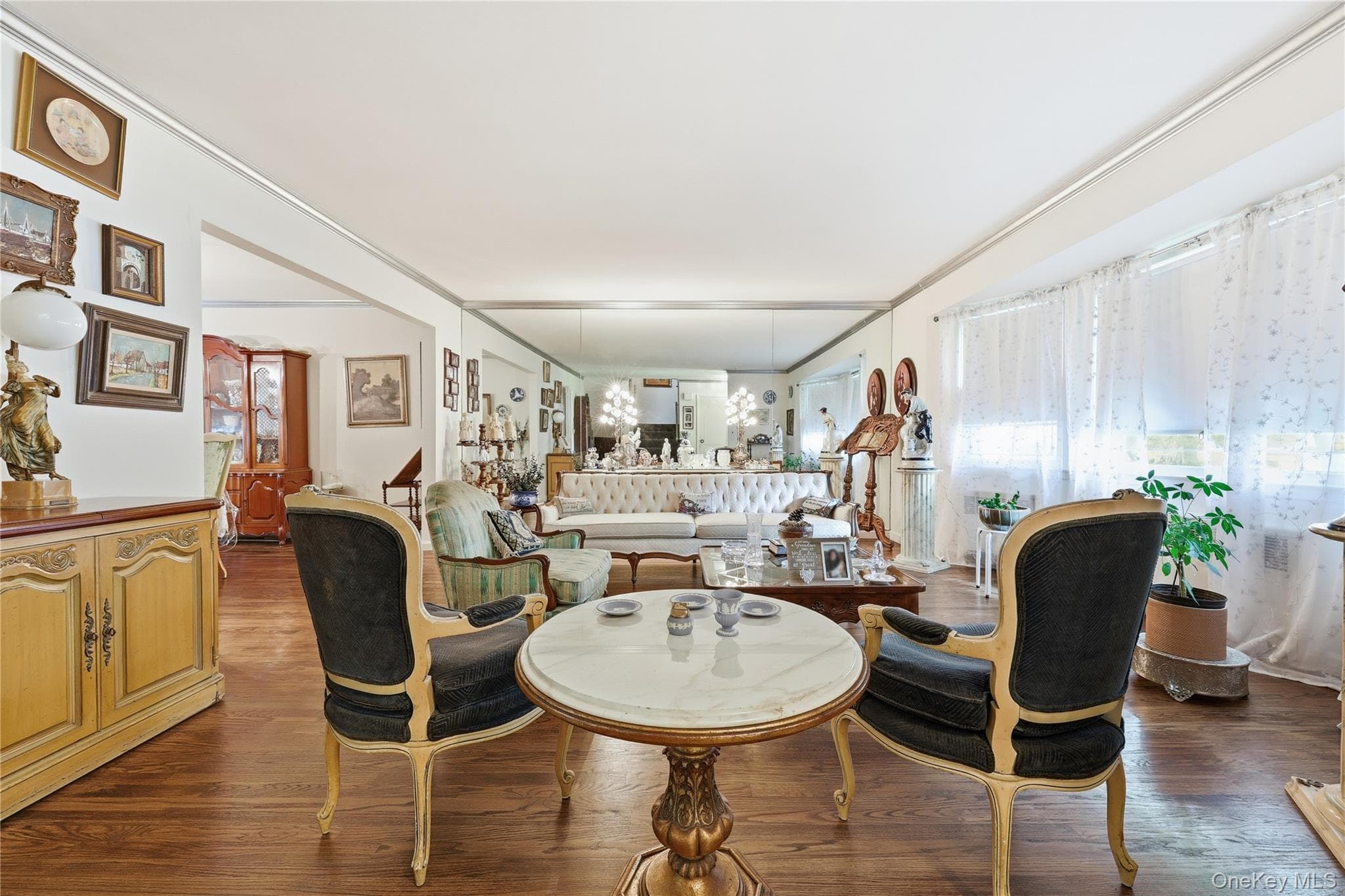2 Longview Avenue thumbnail 7